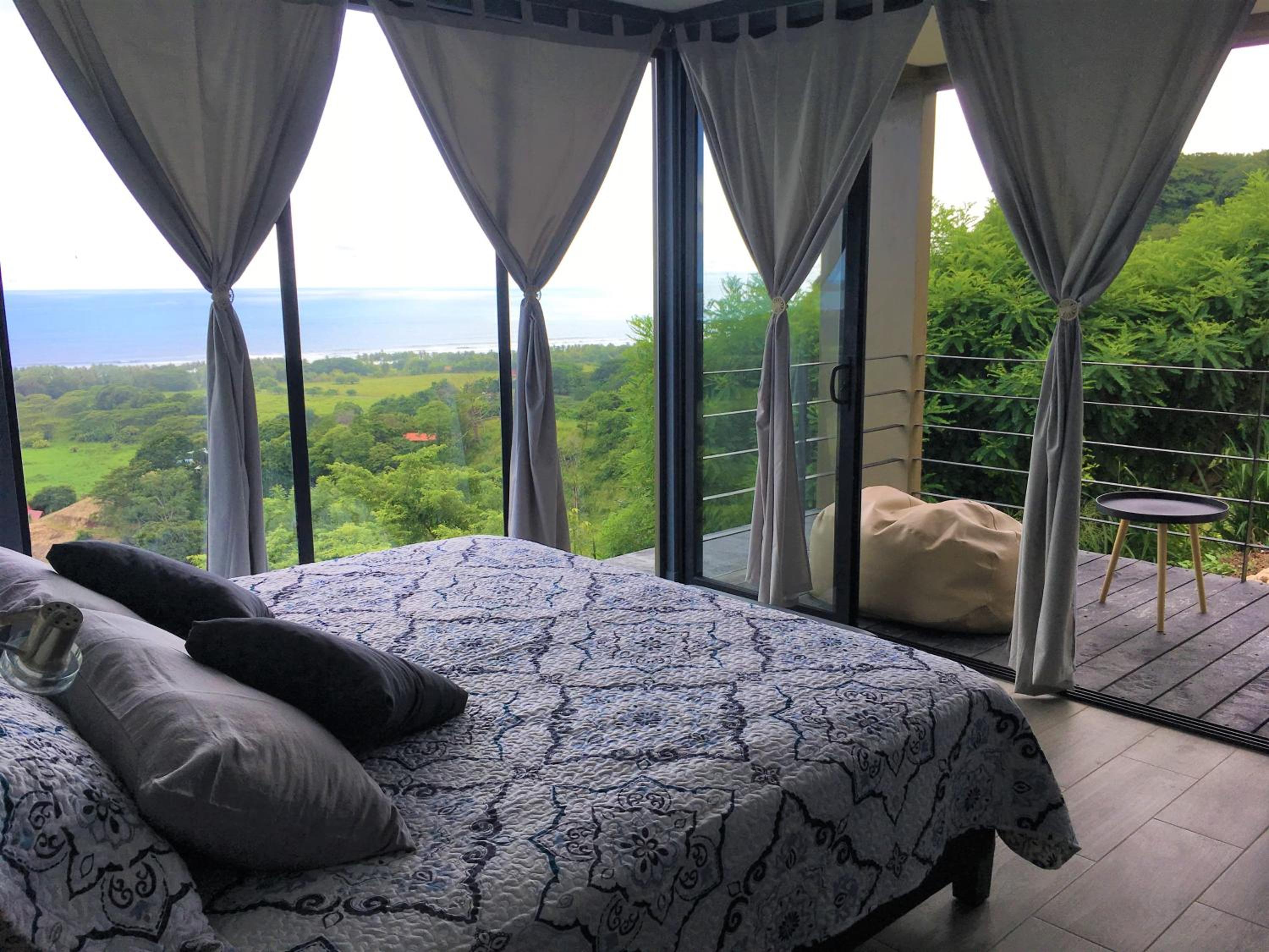 Deluxe Bungalow with Sea View photo 3