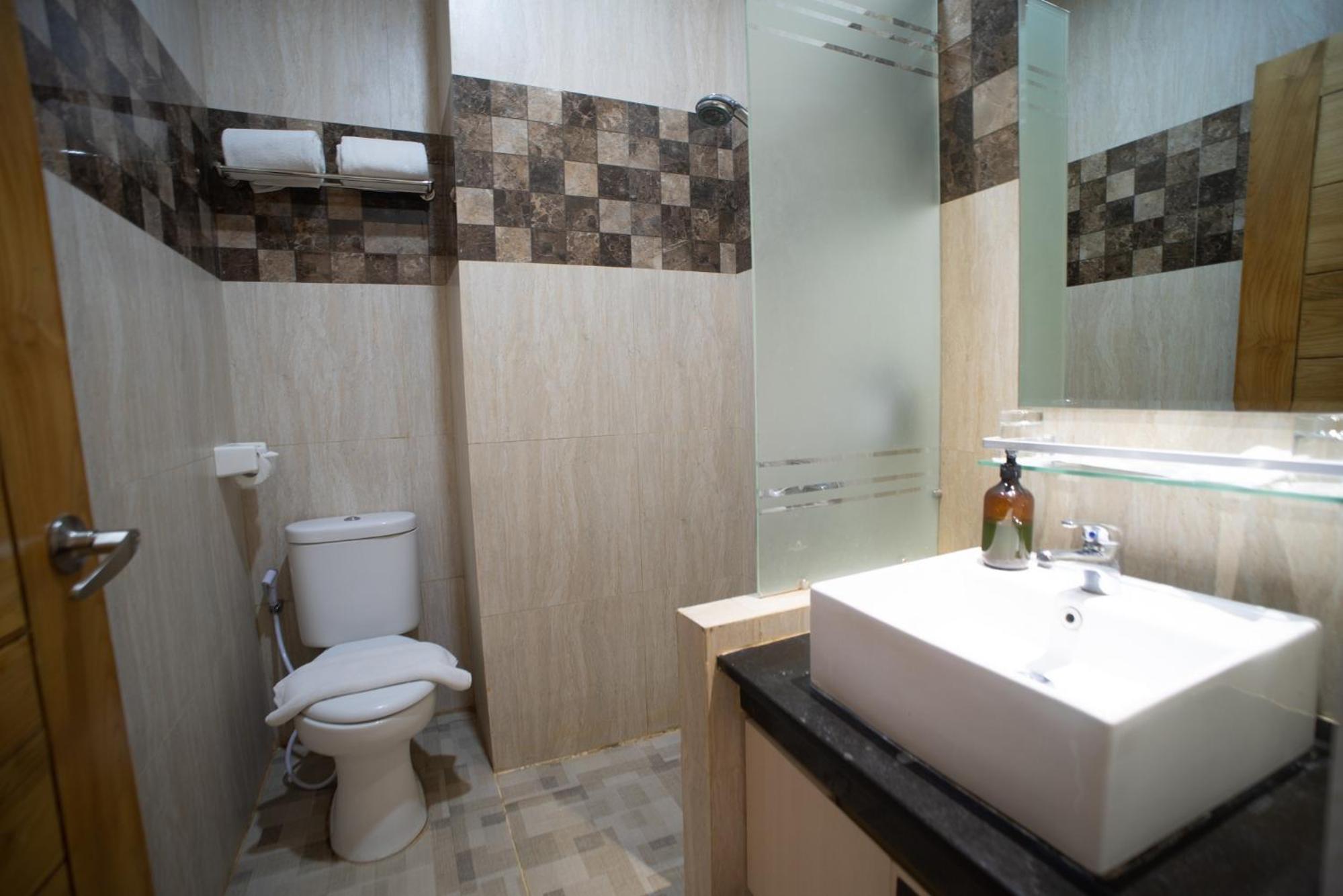 Executive Double Room - Photo 7