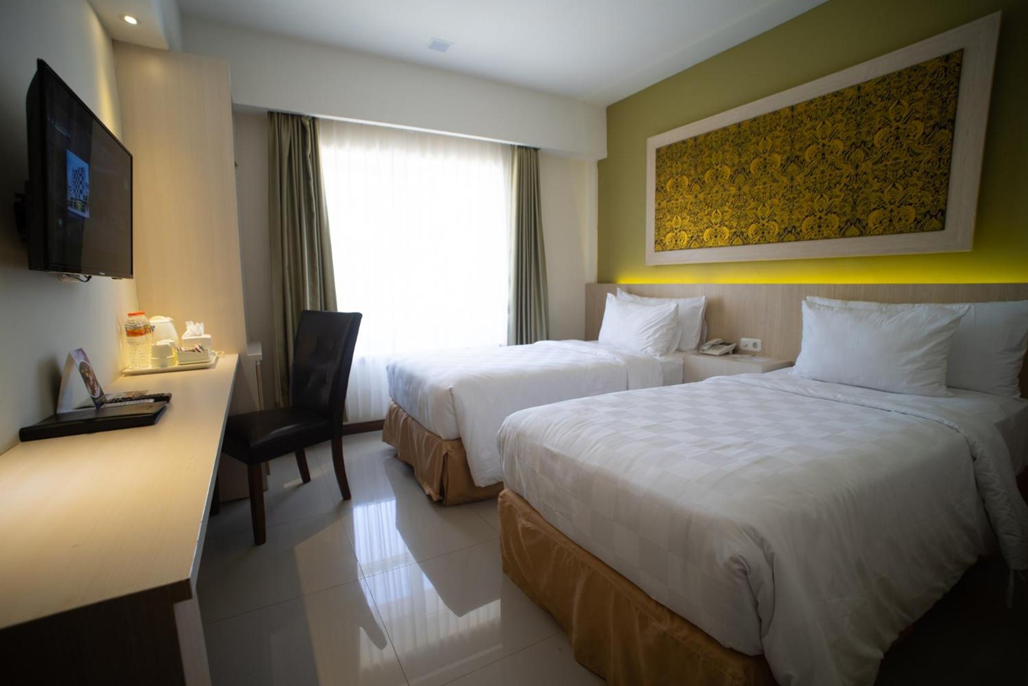 Deluxe Twin Room - Photo 7