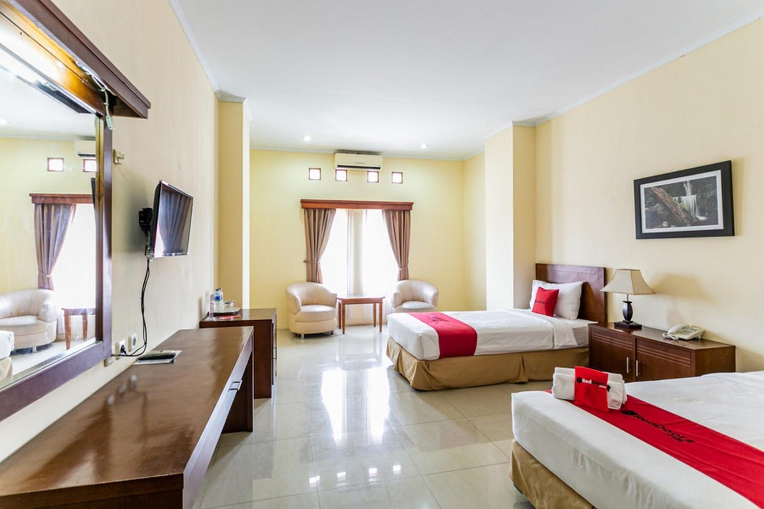 Deluxe Twin Room - Photo 4