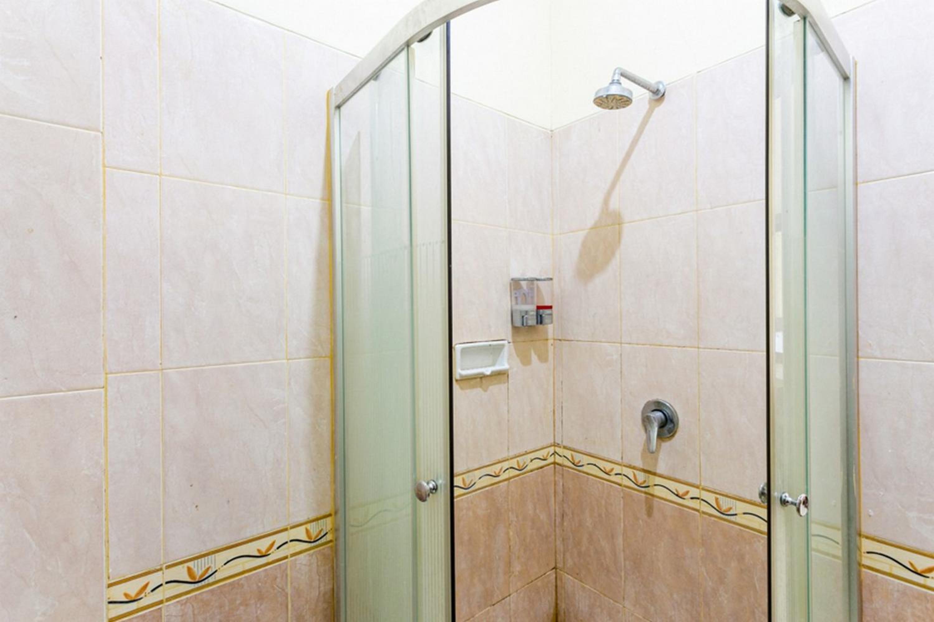 Deluxe Room - Photo 2