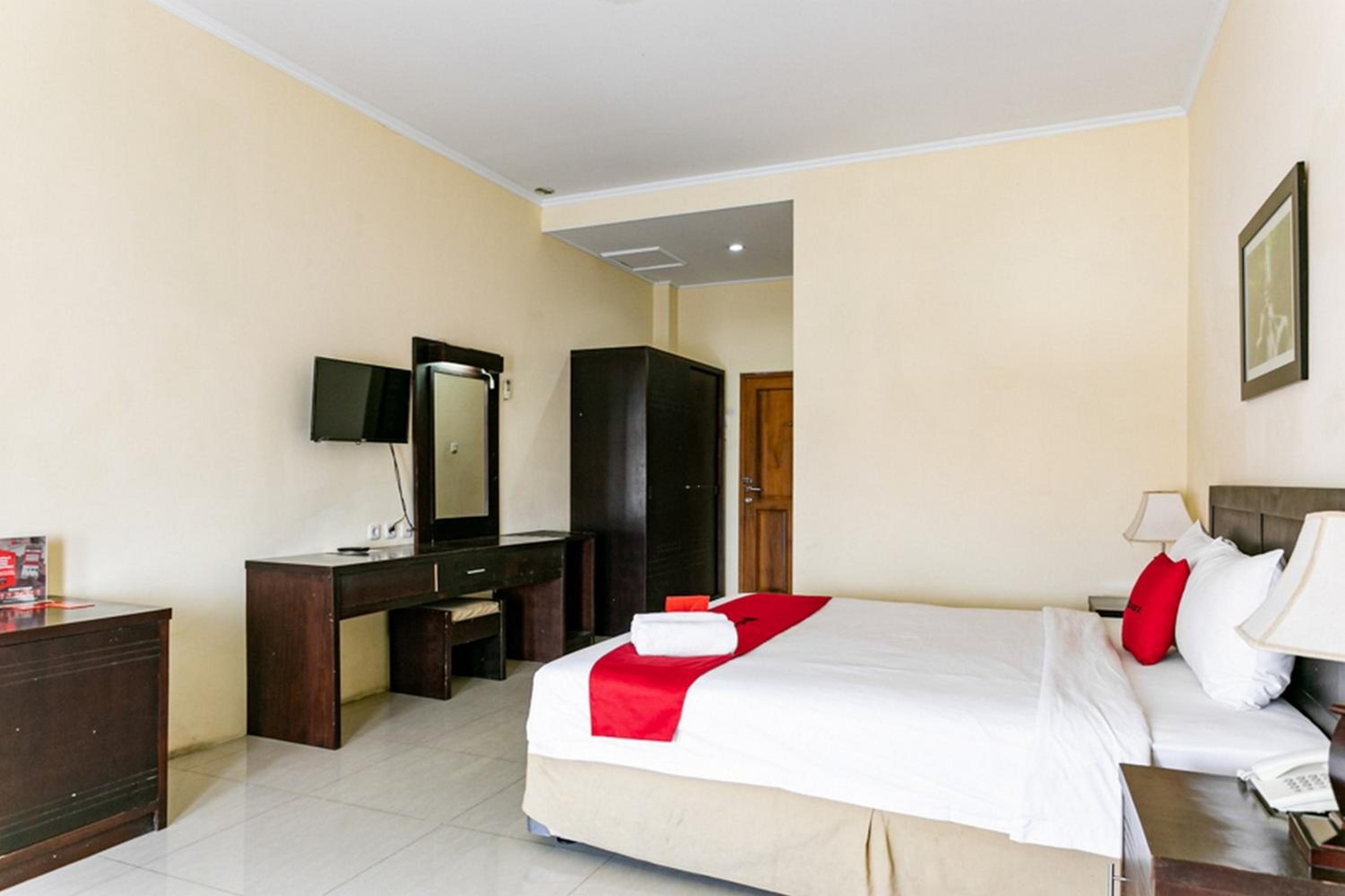 Double Room - Photo 3