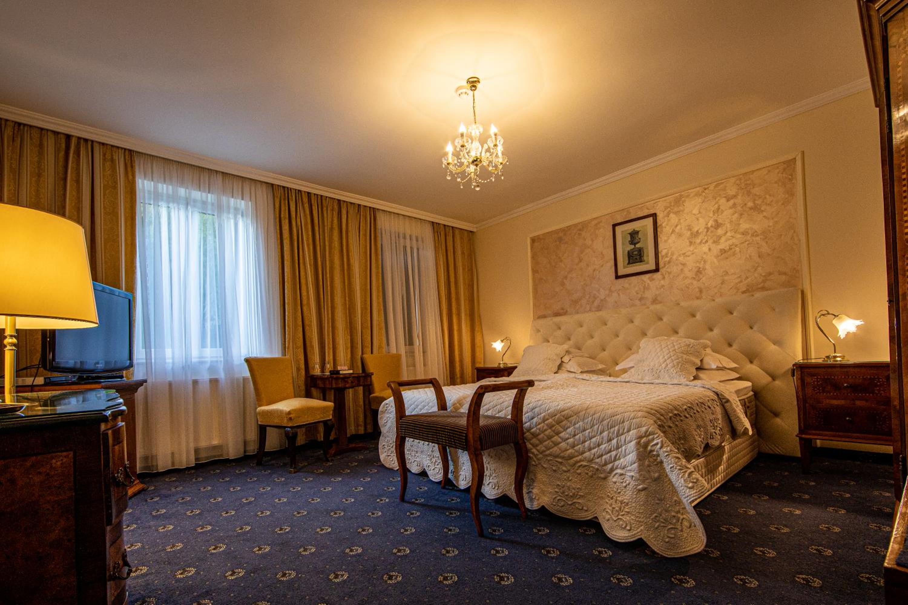 Suite with Garden View - Photo 5