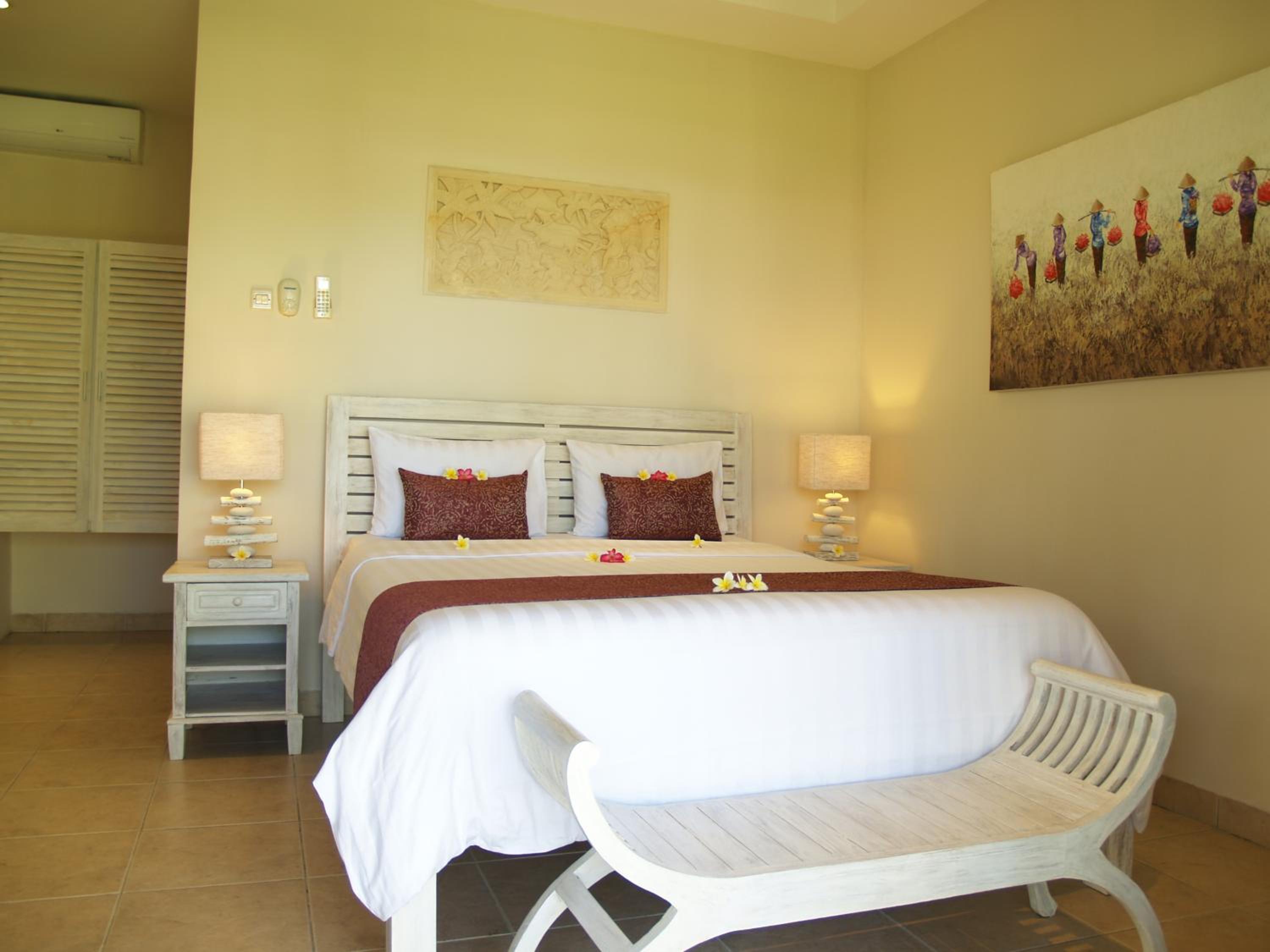 Deluxe Bungalow photo 1