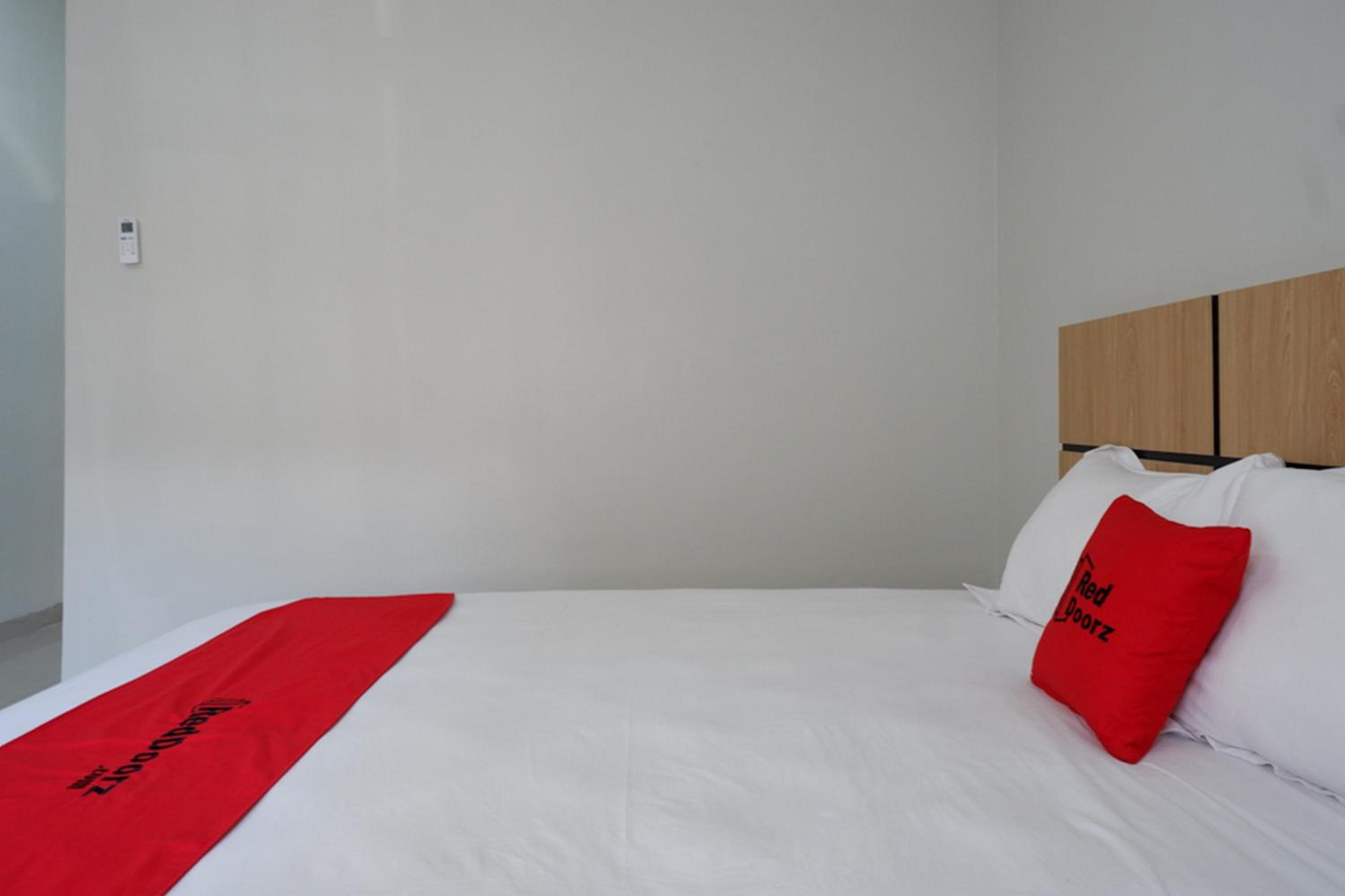 Double Room - Photo 5