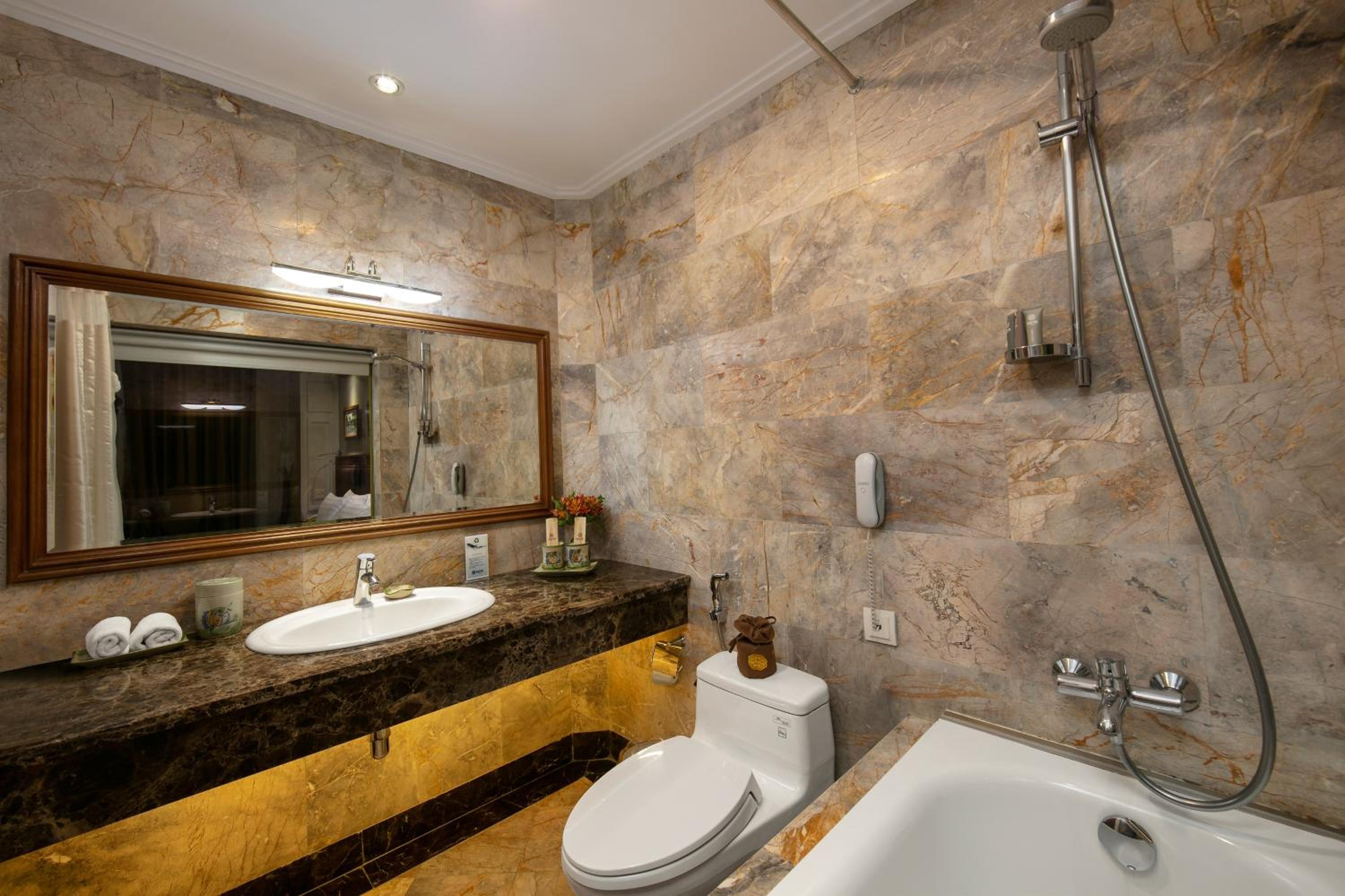 Executive City View Room photo 2