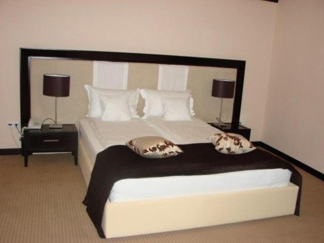 Double Room - Photo 4