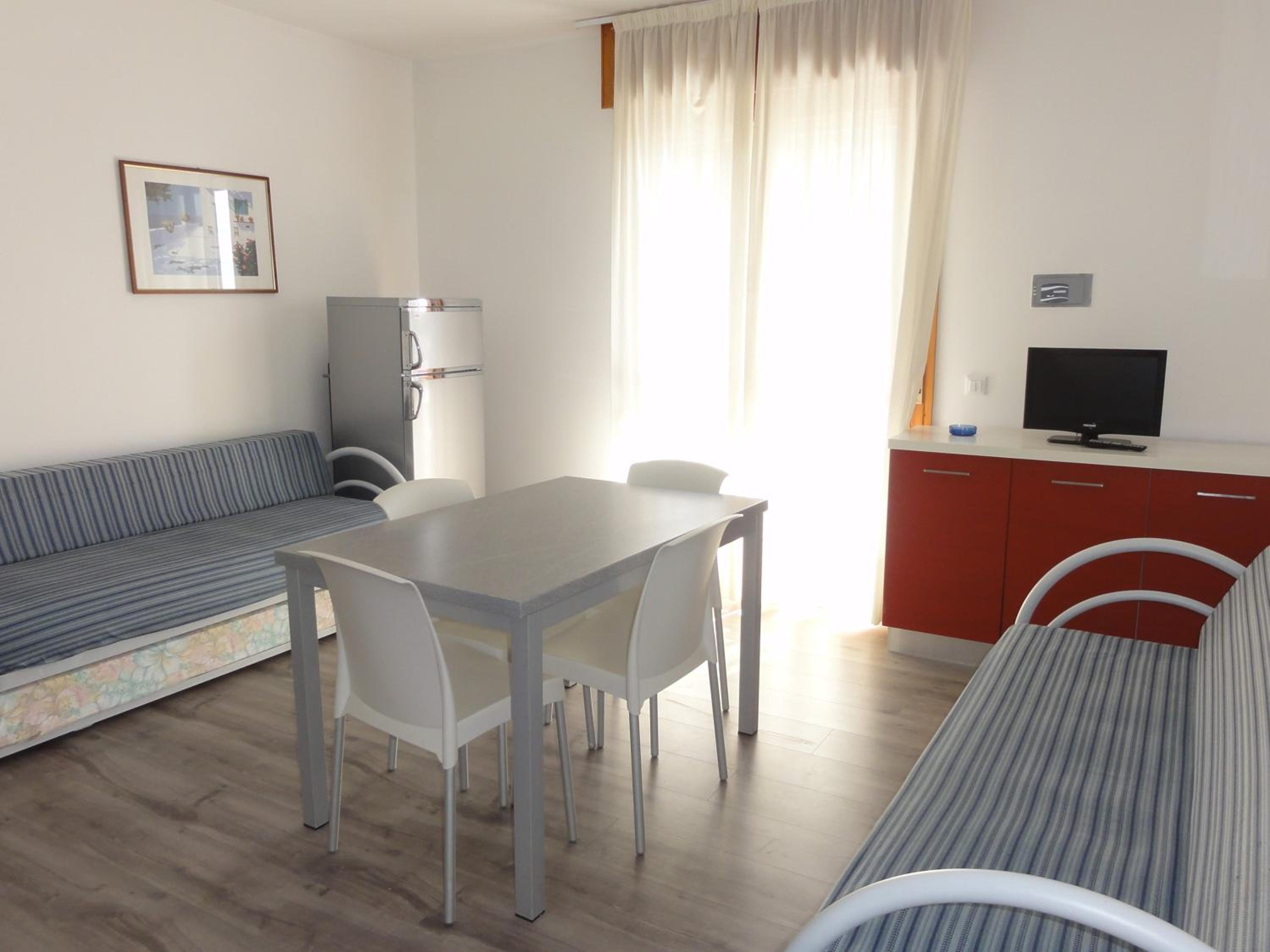 Studio Apartment photo 1