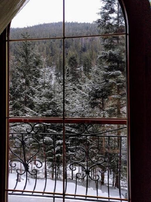 Junior Suite with Mountain View photo 1