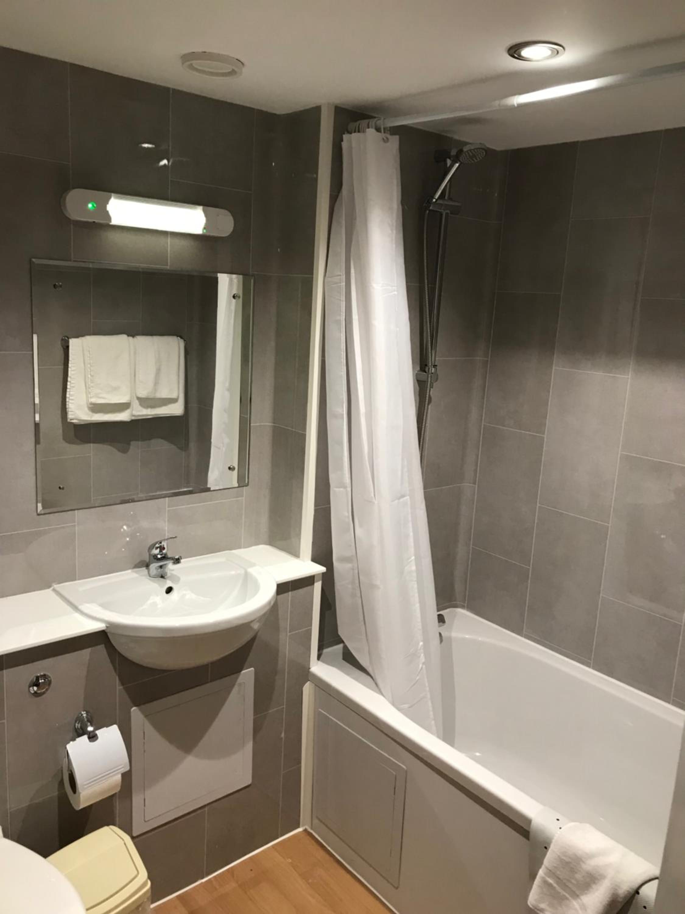 Standard Single Room photo 3