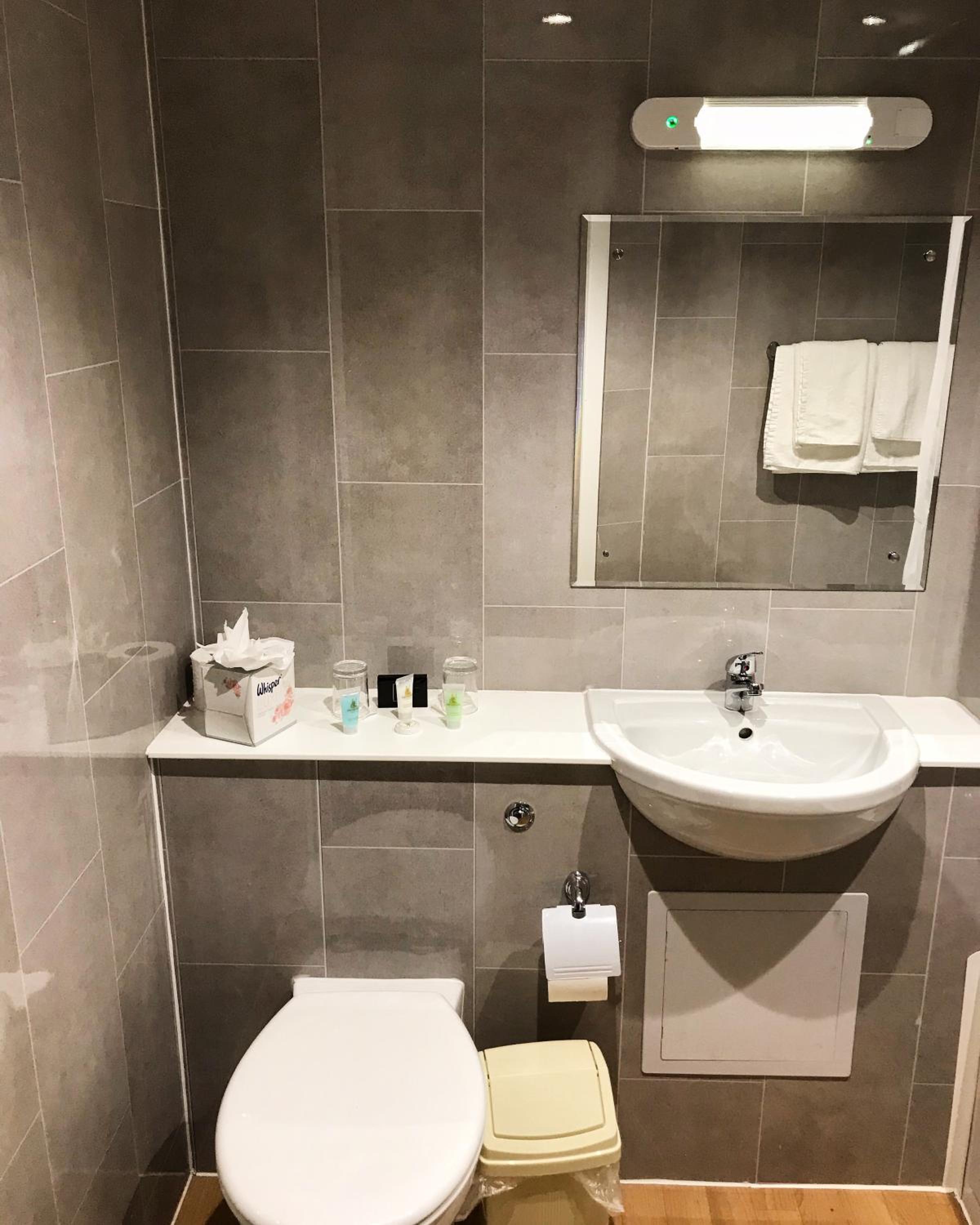 Standard Single Room photo 2