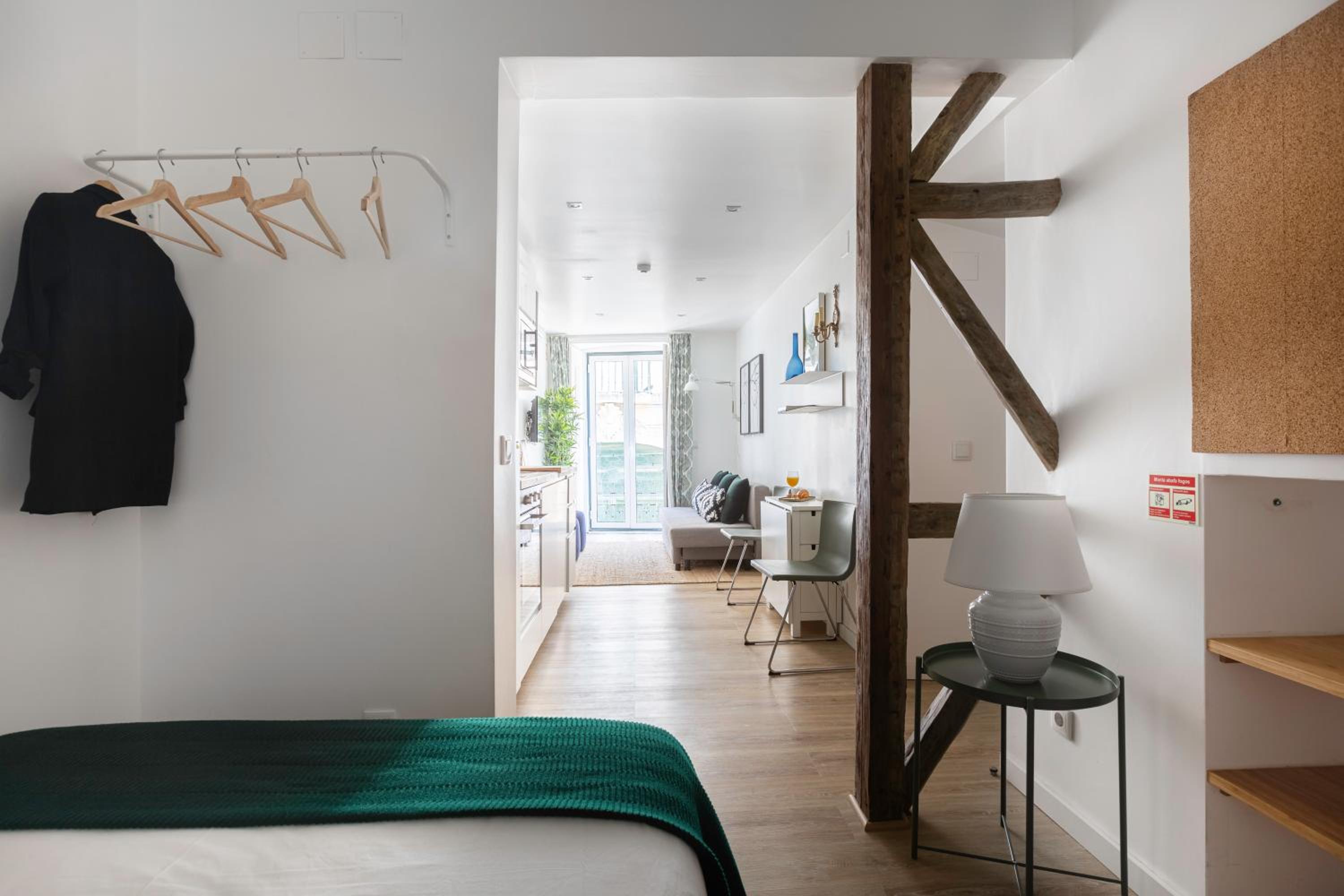 Studio with Kitchen and Sofa Bed photo 2