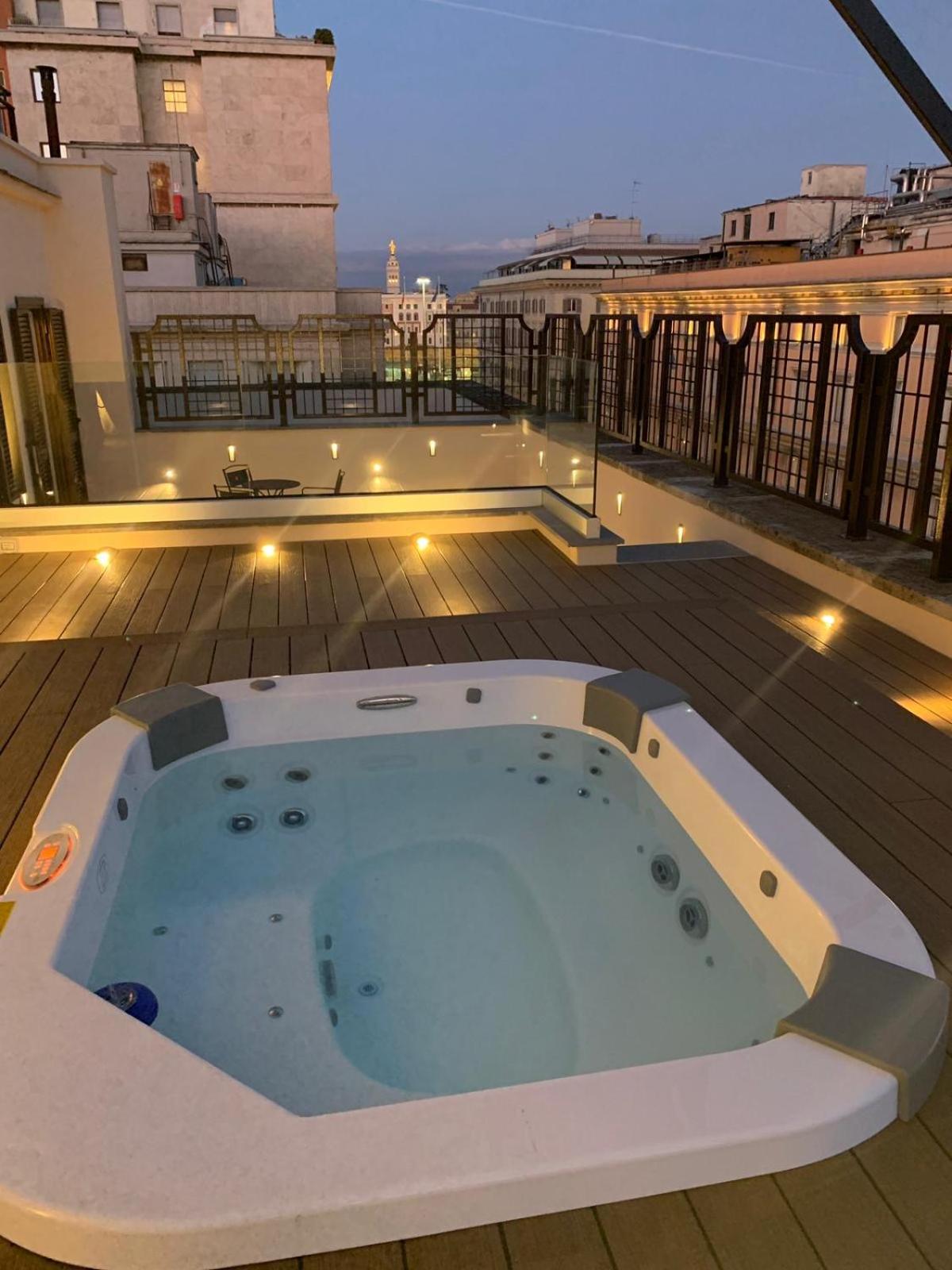 Suite with Spa Bath
