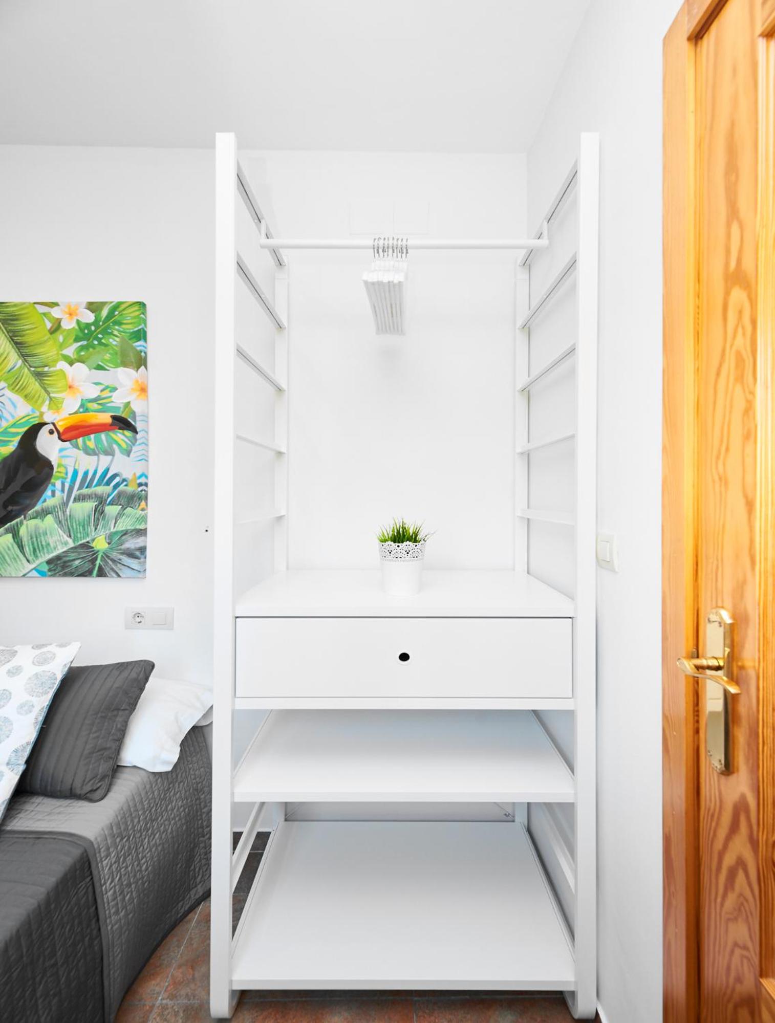 Two-Bedroom Apartment - Photo 19