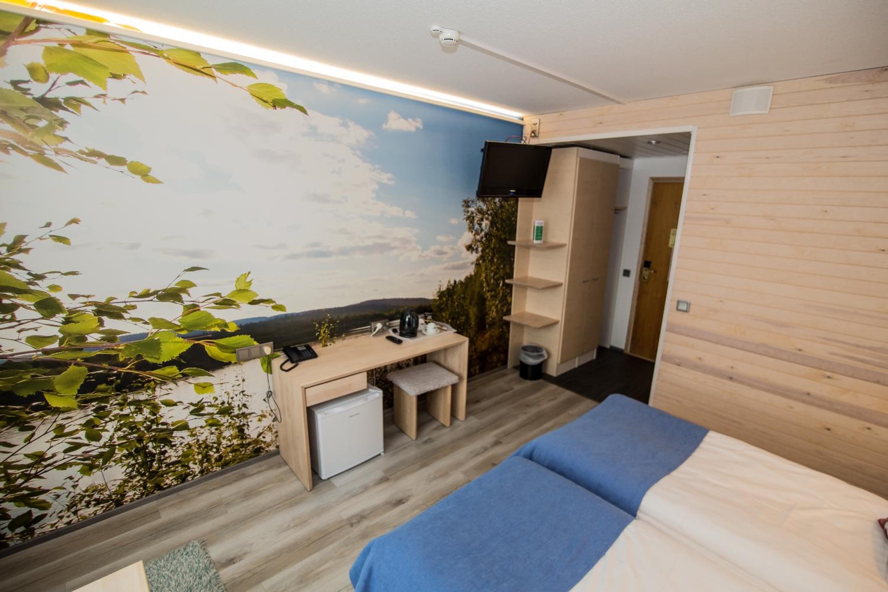 Premium Twin Room - Photo 2