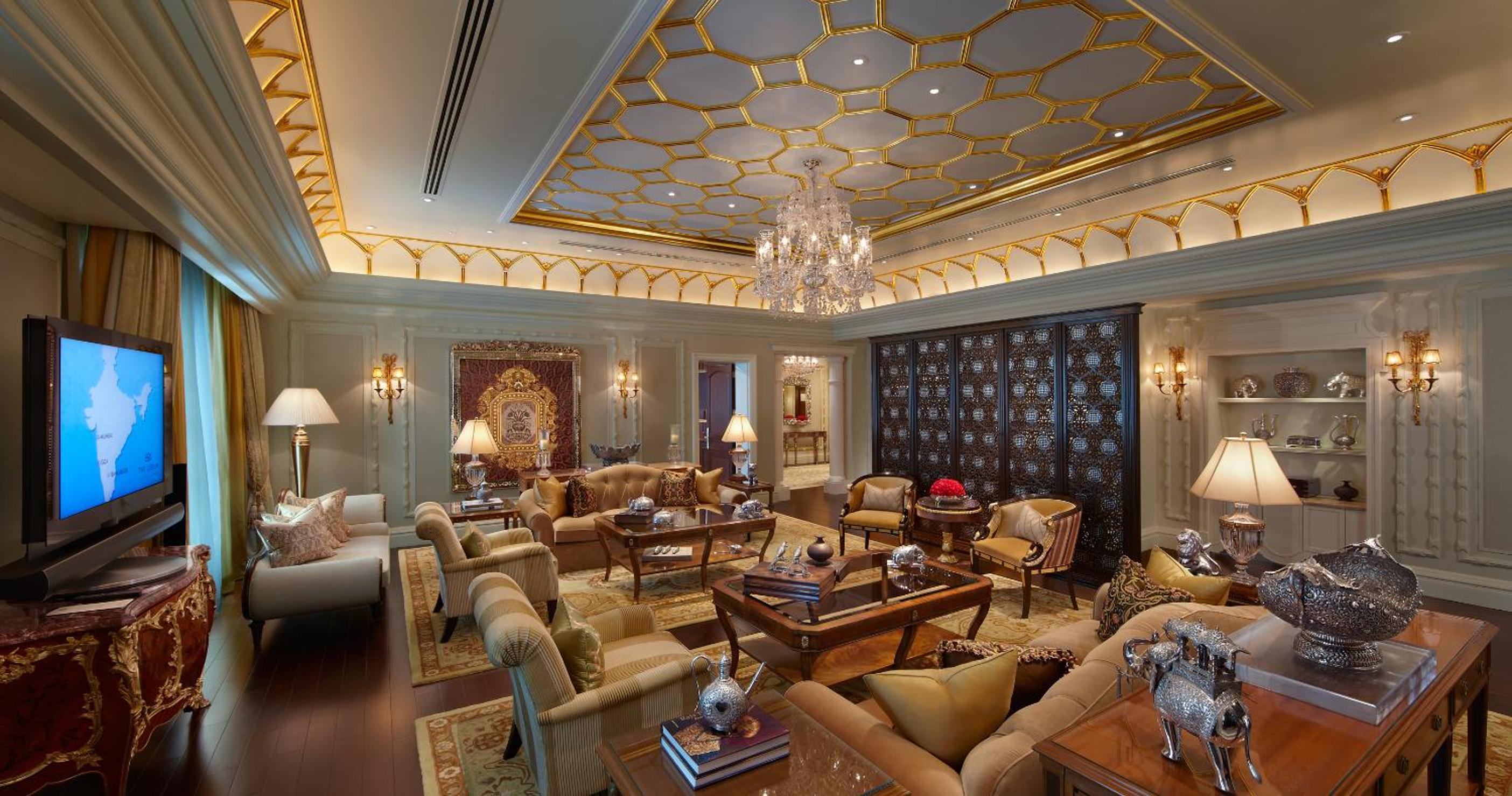 Presidential Suite with Airport Transfers & Lounge Access