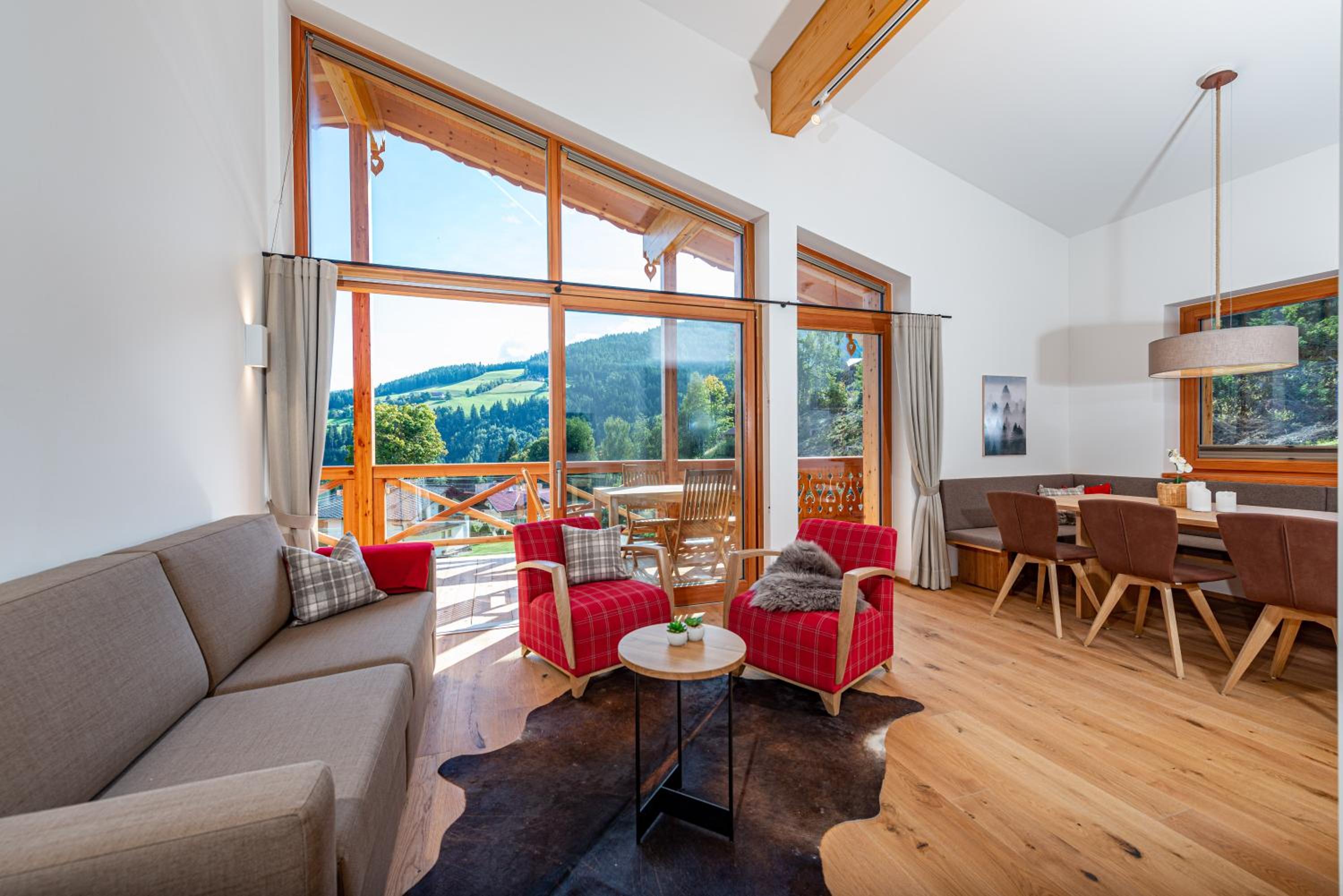 Superior Penthouse with Balcony and Panoramic View photo 1