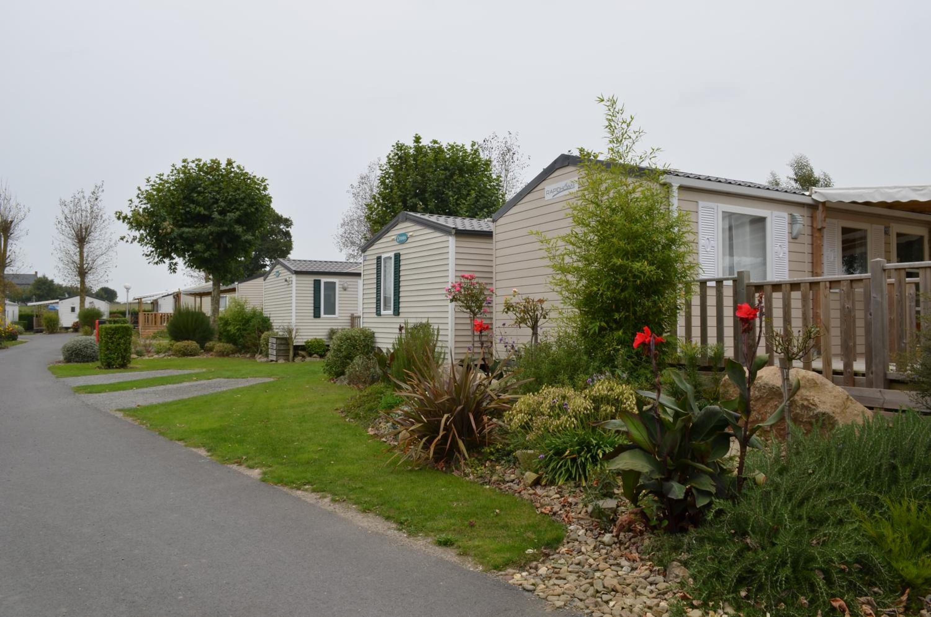 Mobile Home photo 3