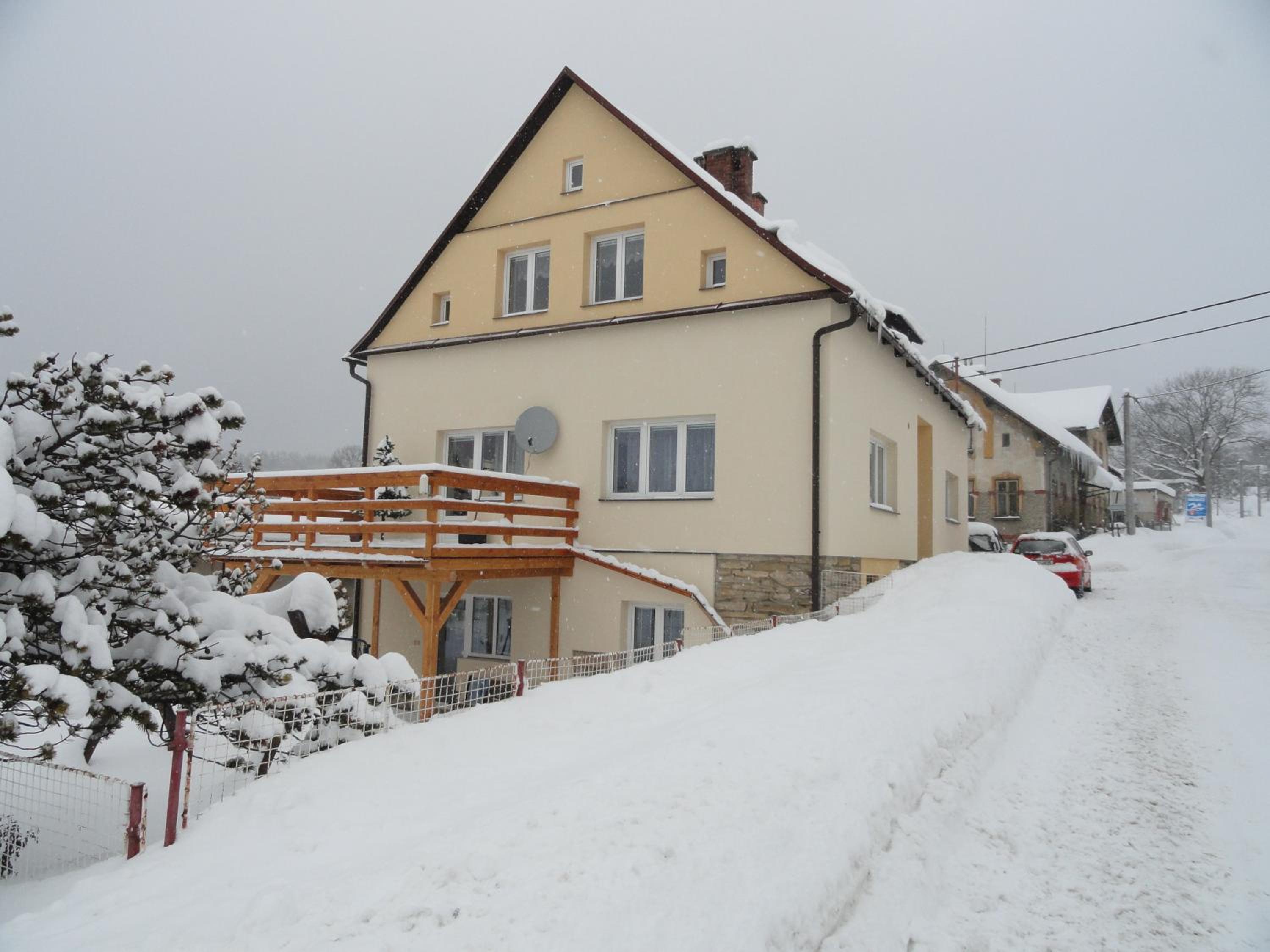 Apartment with Terrace photo 2