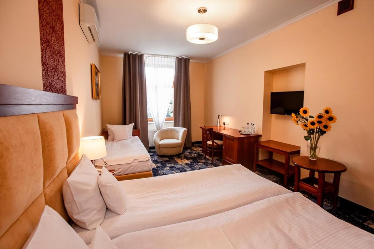 Basic Triple Room - Photo 1