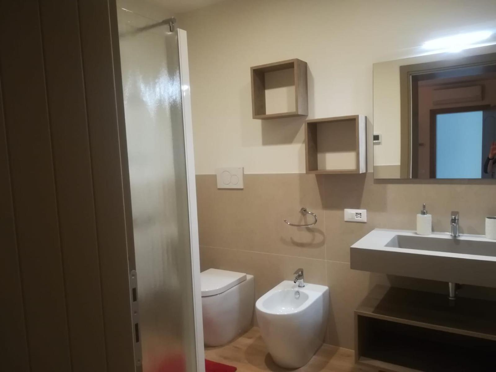 Deluxe Double or Twin Room photo 3