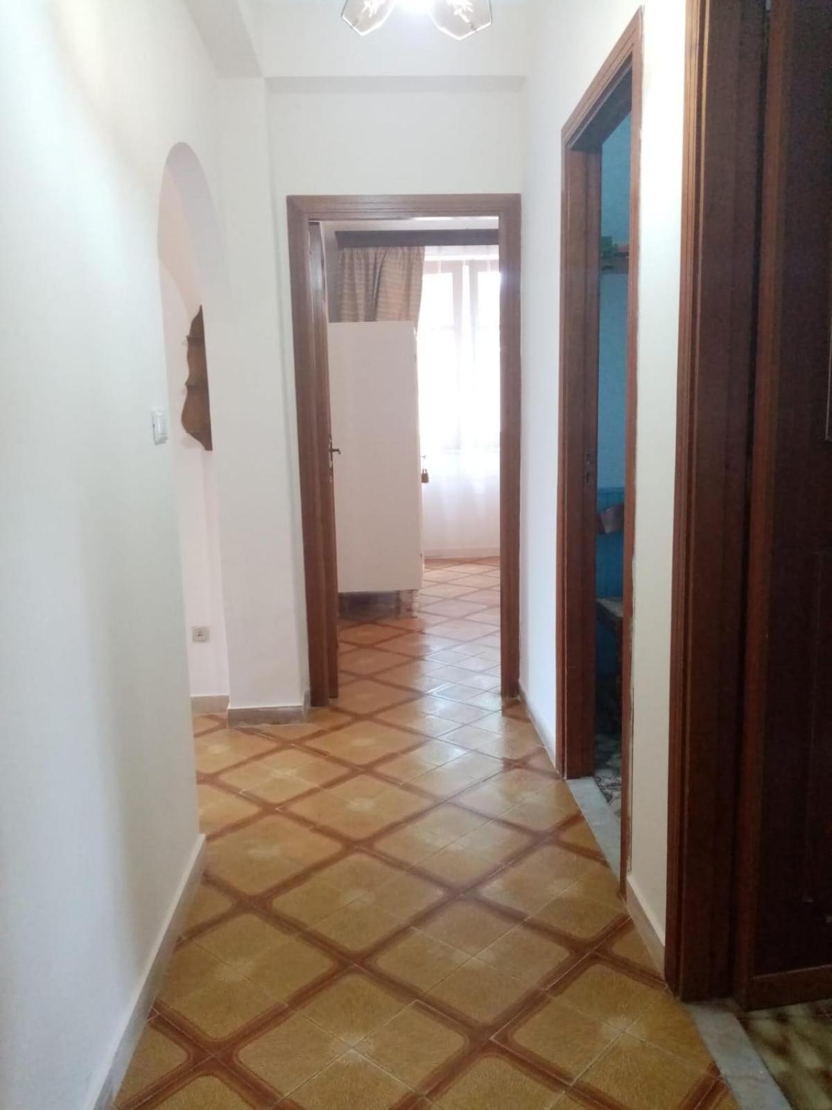 Three-Bedroom Villa - Photo 9