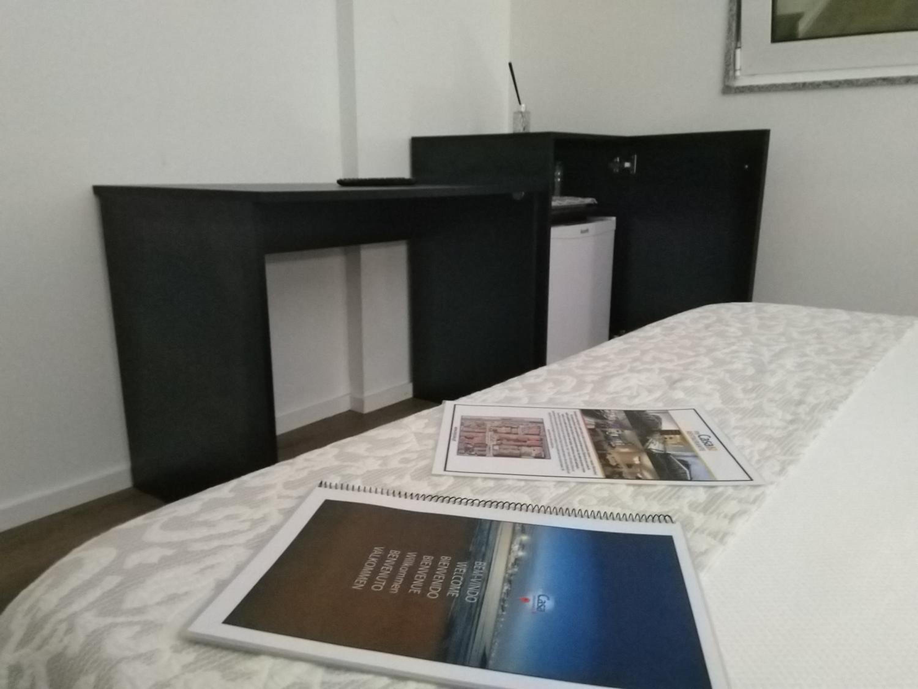 Deluxe Double Room with Sea View - Photo 16