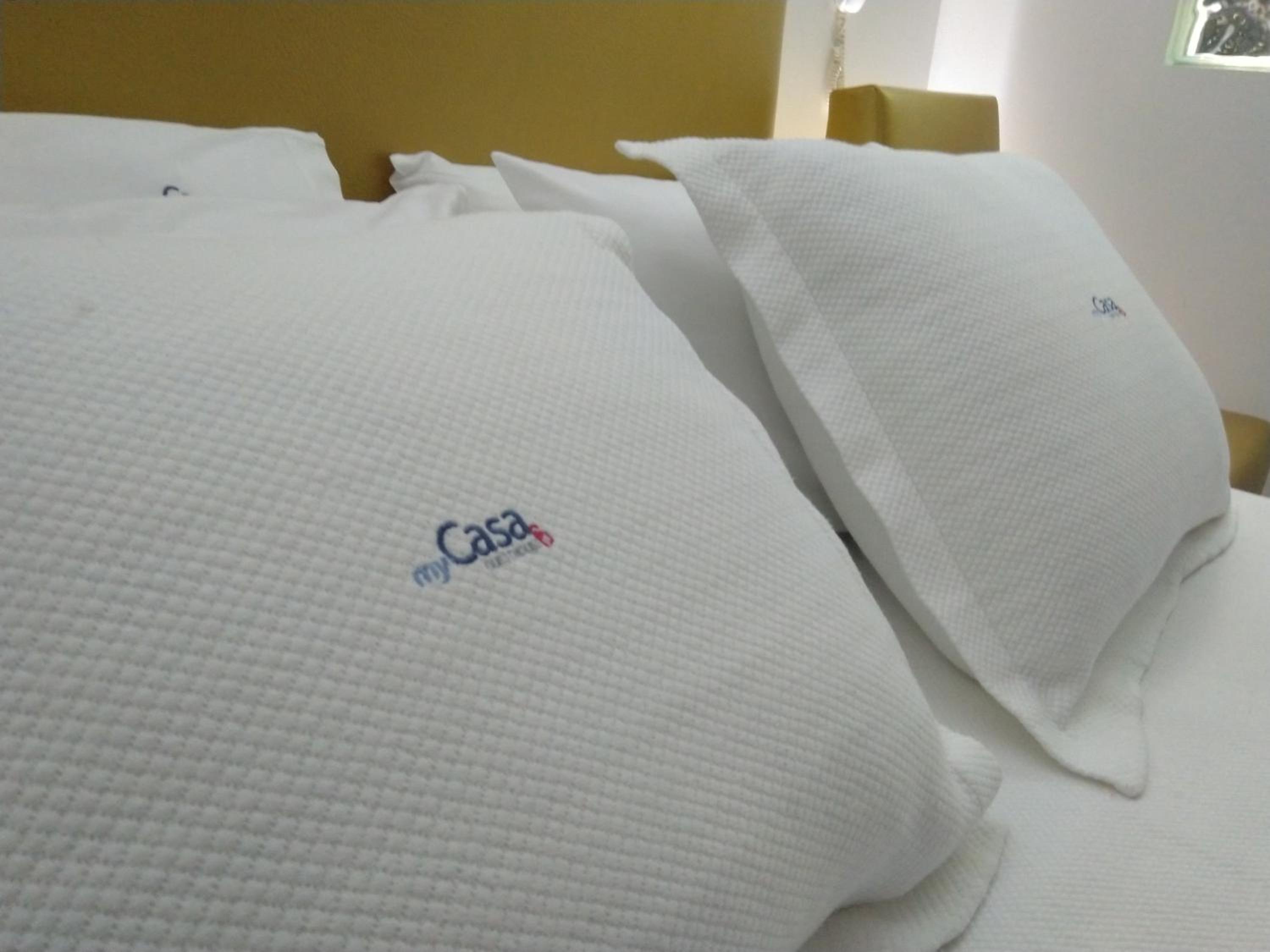 Deluxe Double Room with Sea View - Photo 13