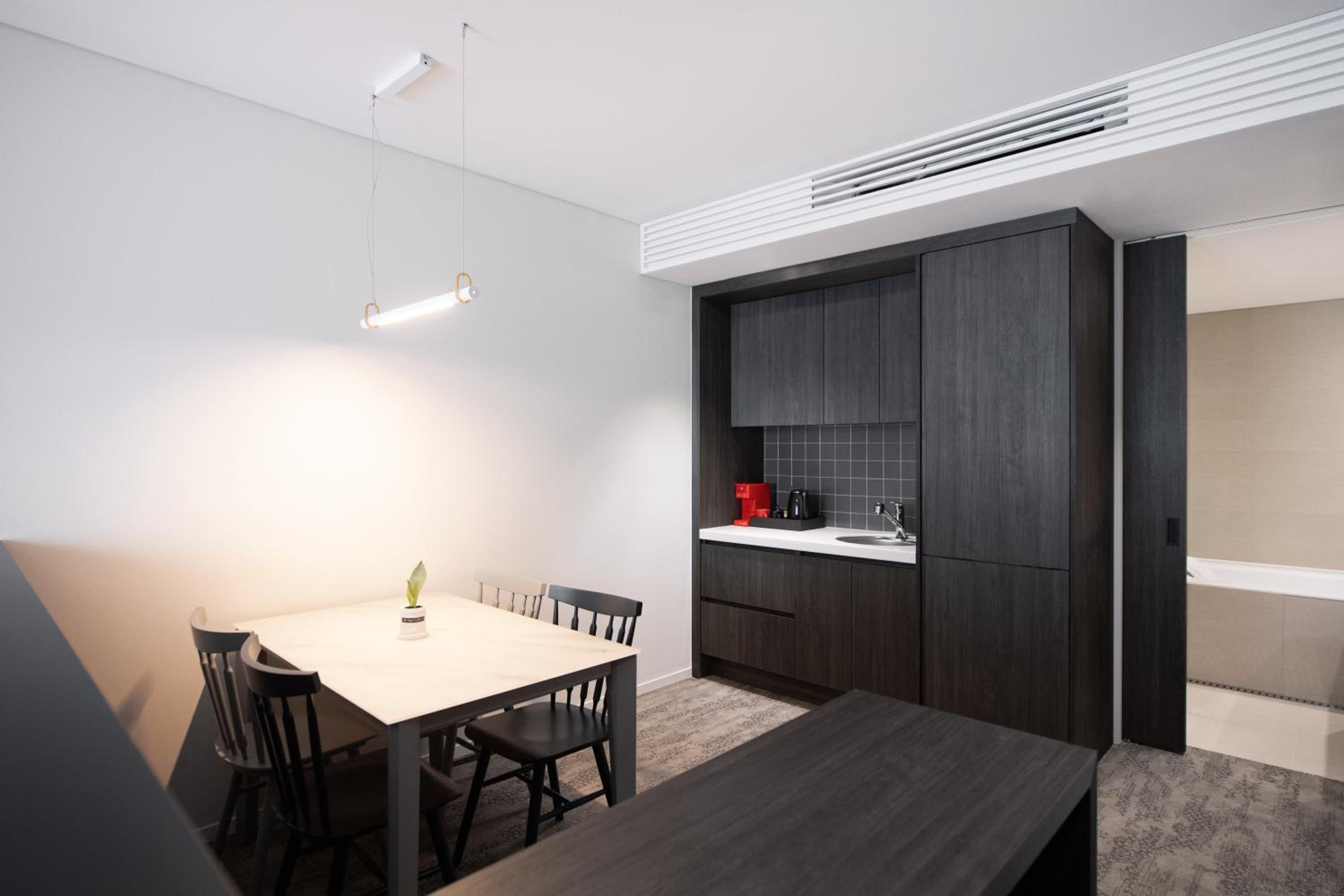 [Long Stay Rewards] Residence Suite, 10+ nights–Breakfast Once for 2+20% F&B photo 3