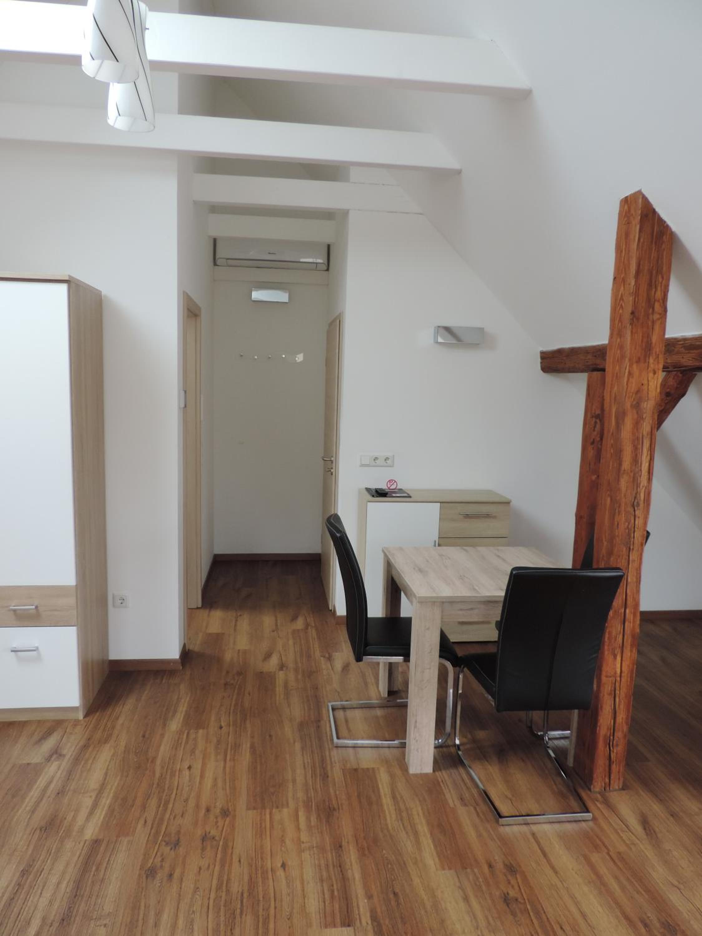 Family Room with Terrace photo 3