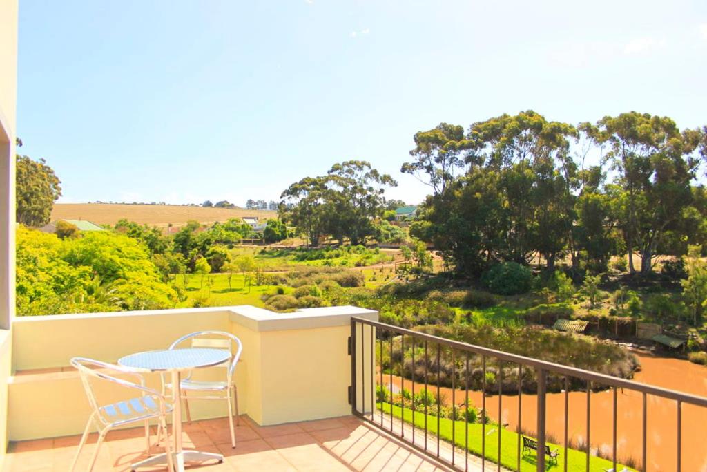 Double Room with Balcony photo 2
