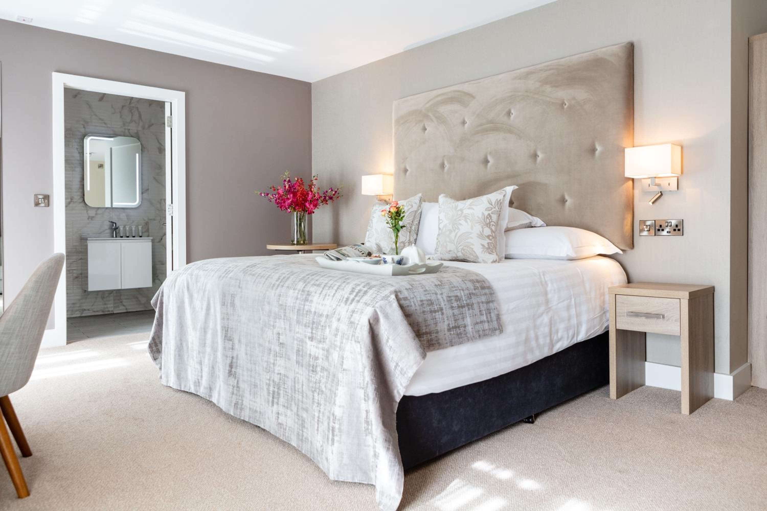 Superior King Room