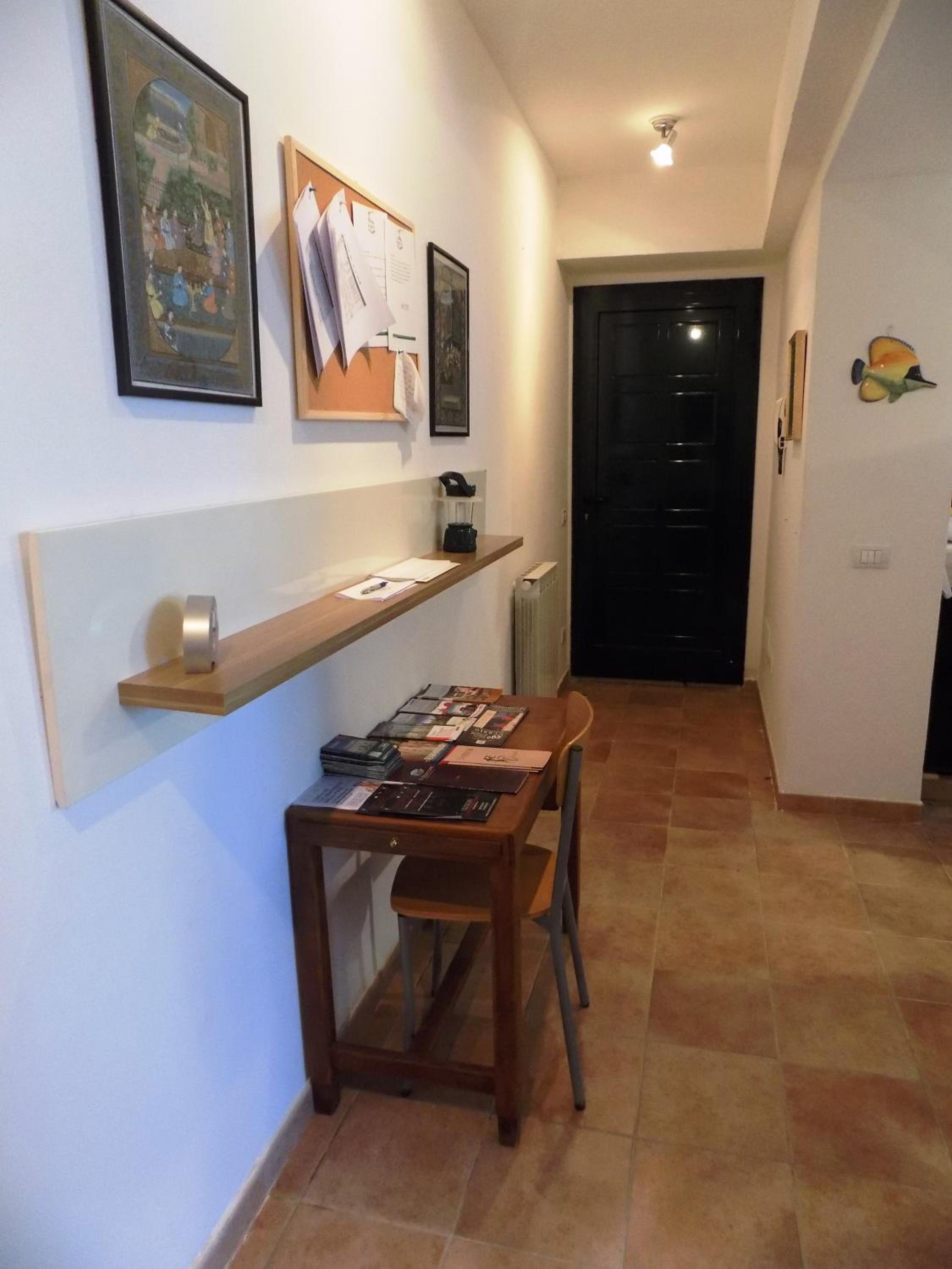 Two-Bedroom Apartment - Photo 3