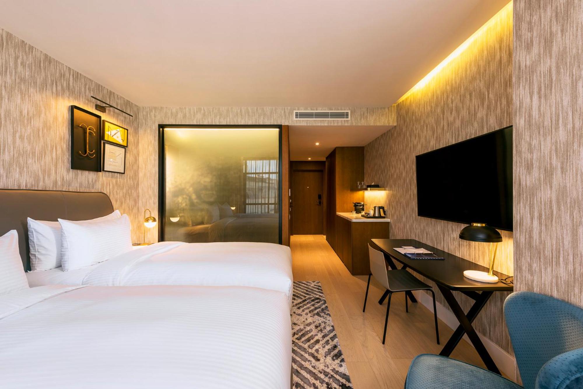 Premium Room - Photo 2
