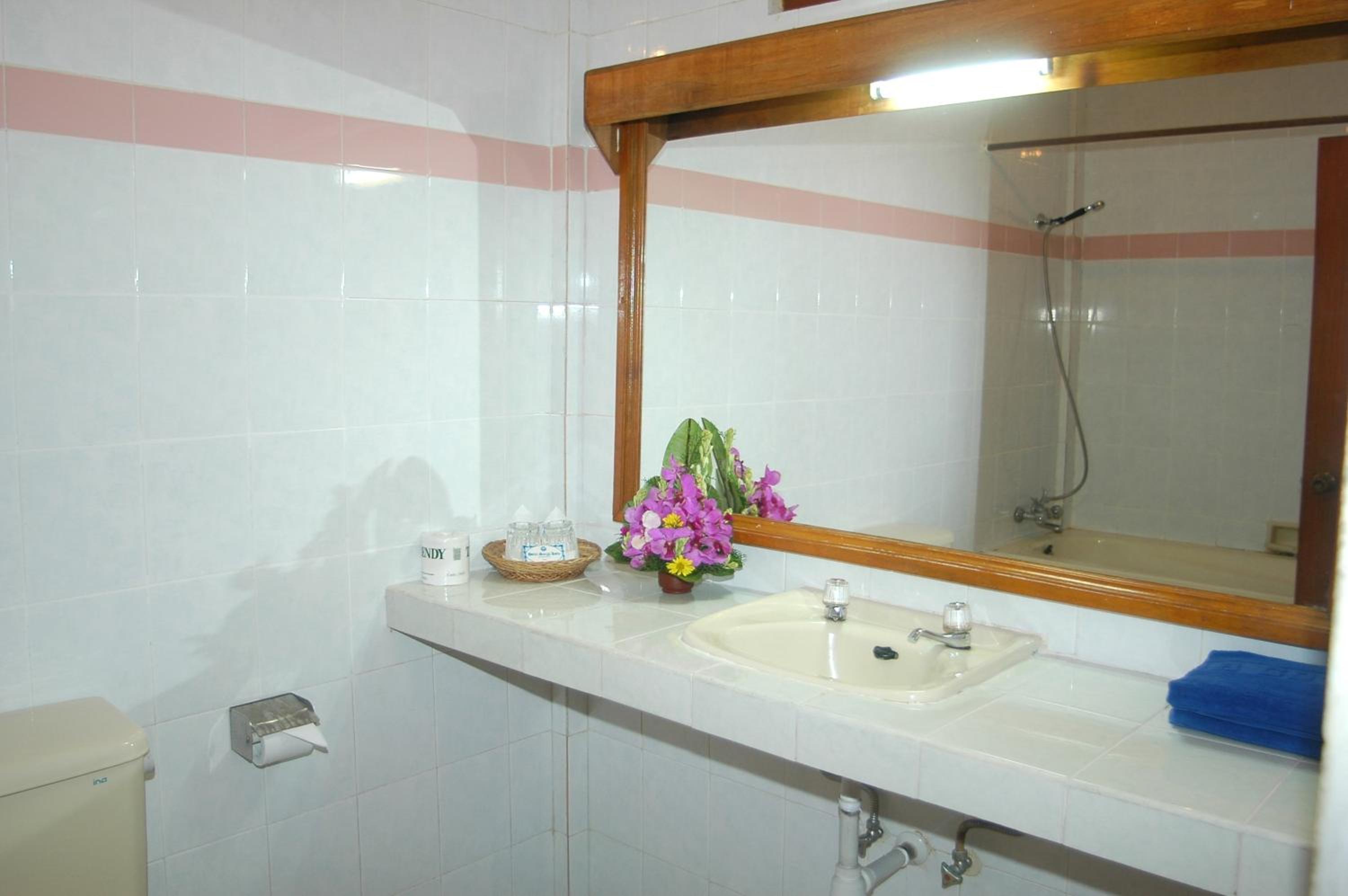 Standard Double or Twin Room with Fan for 1 person - Photo 3