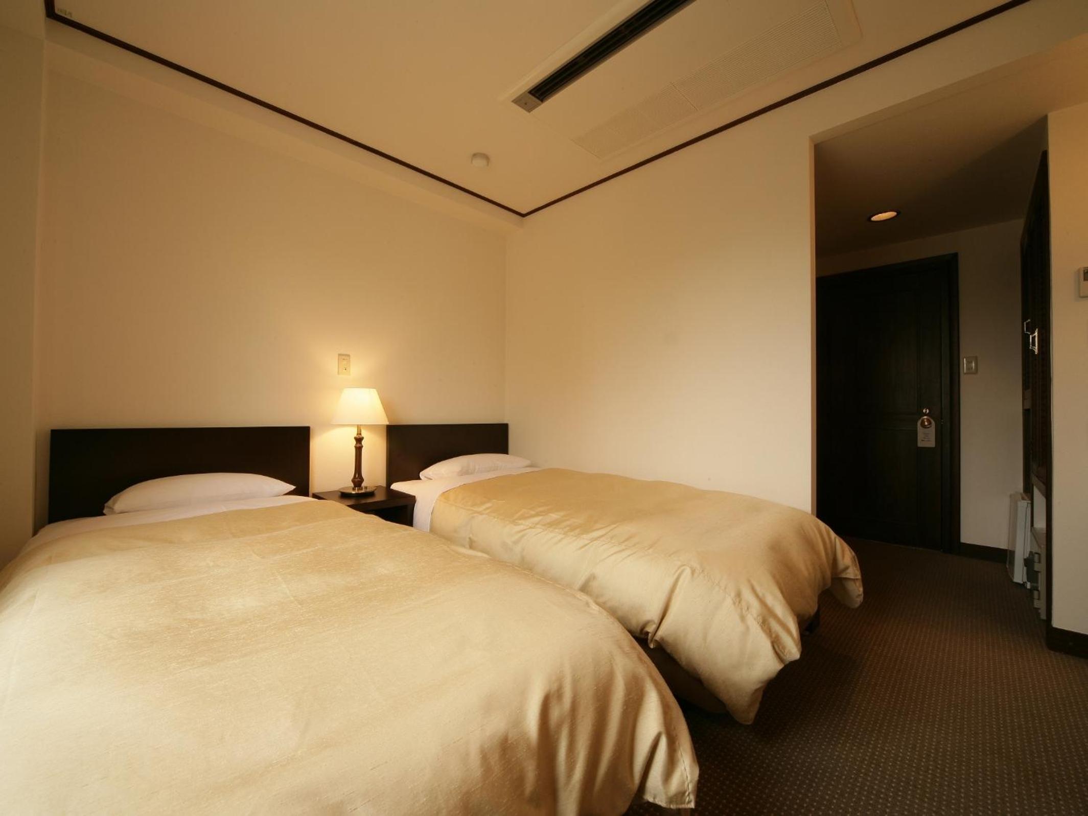 Standard Twin Room - Non-Smoking - Photo 4