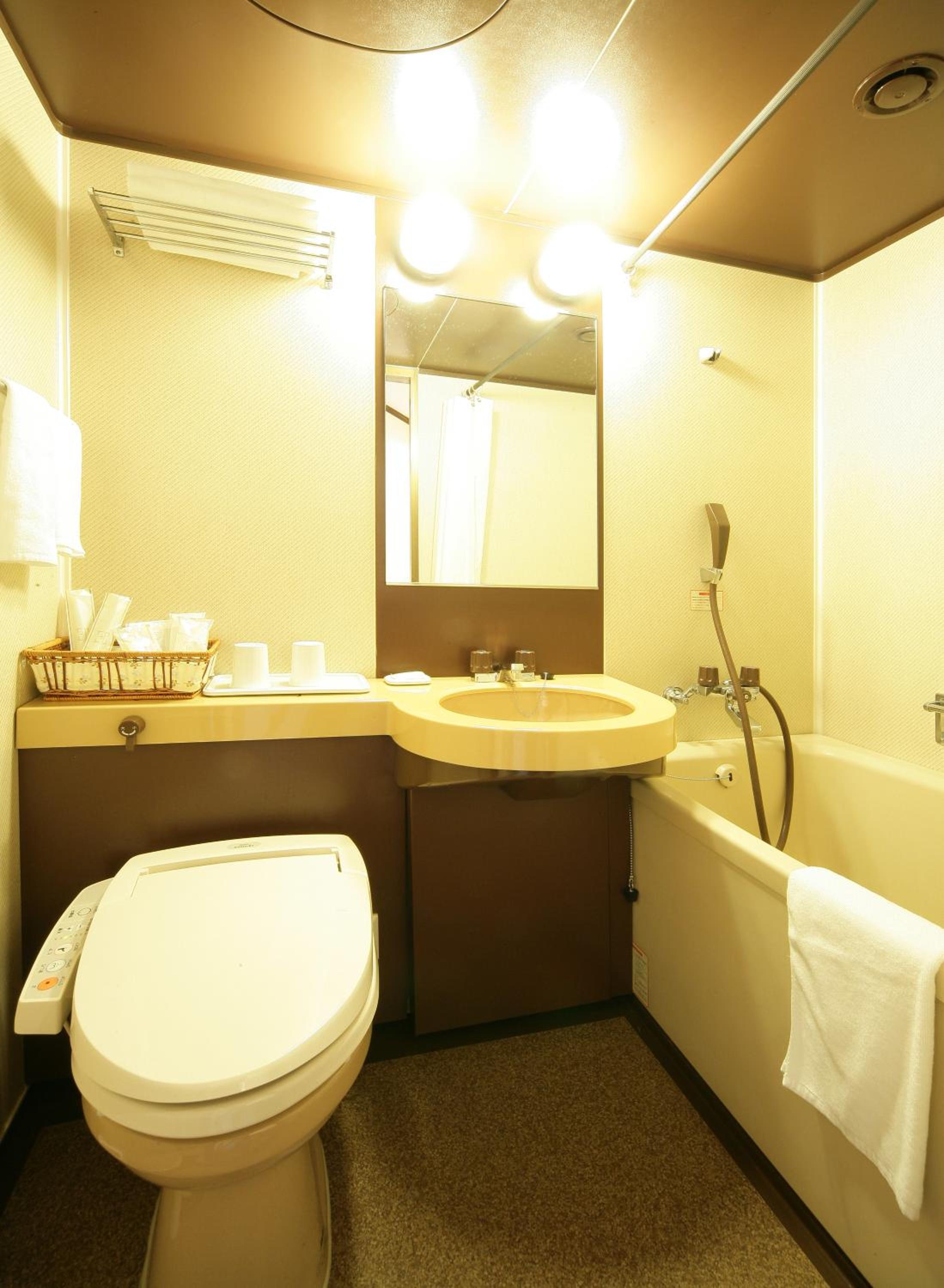 Standard Twin Room - Non-Smoking - Photo 2