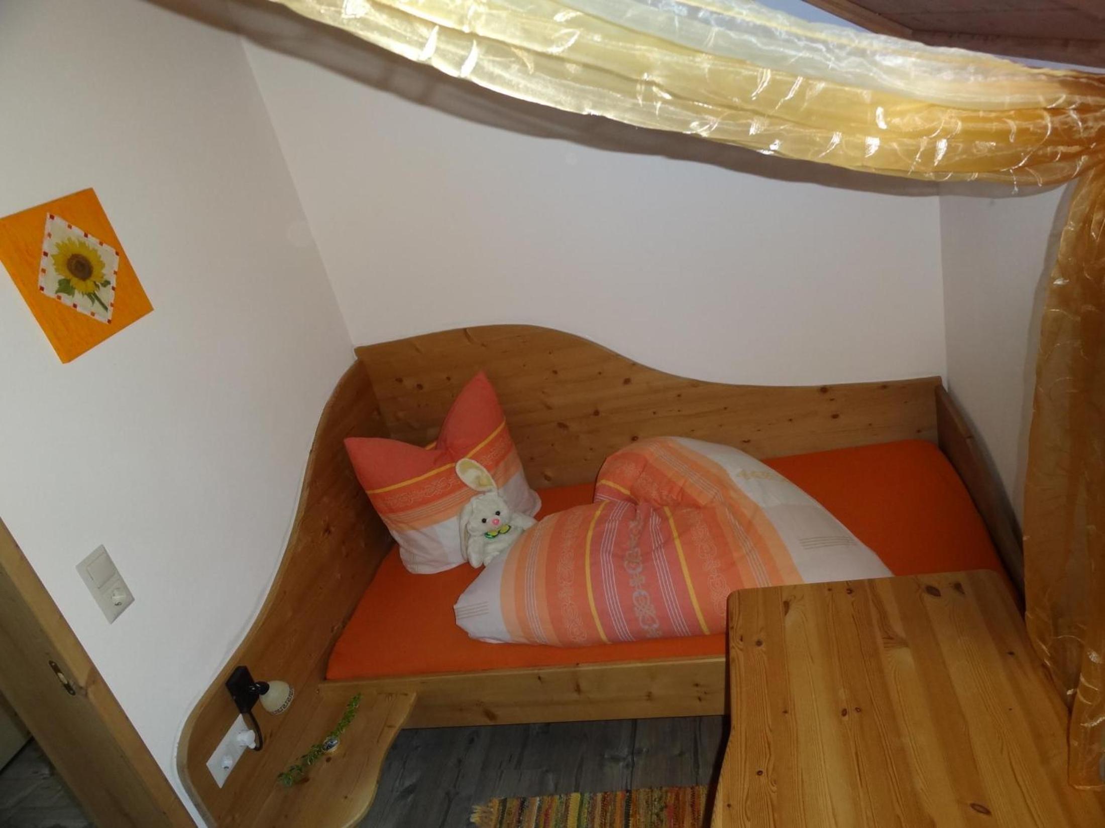Two-Bedroom Apartment with Balcony photo 3