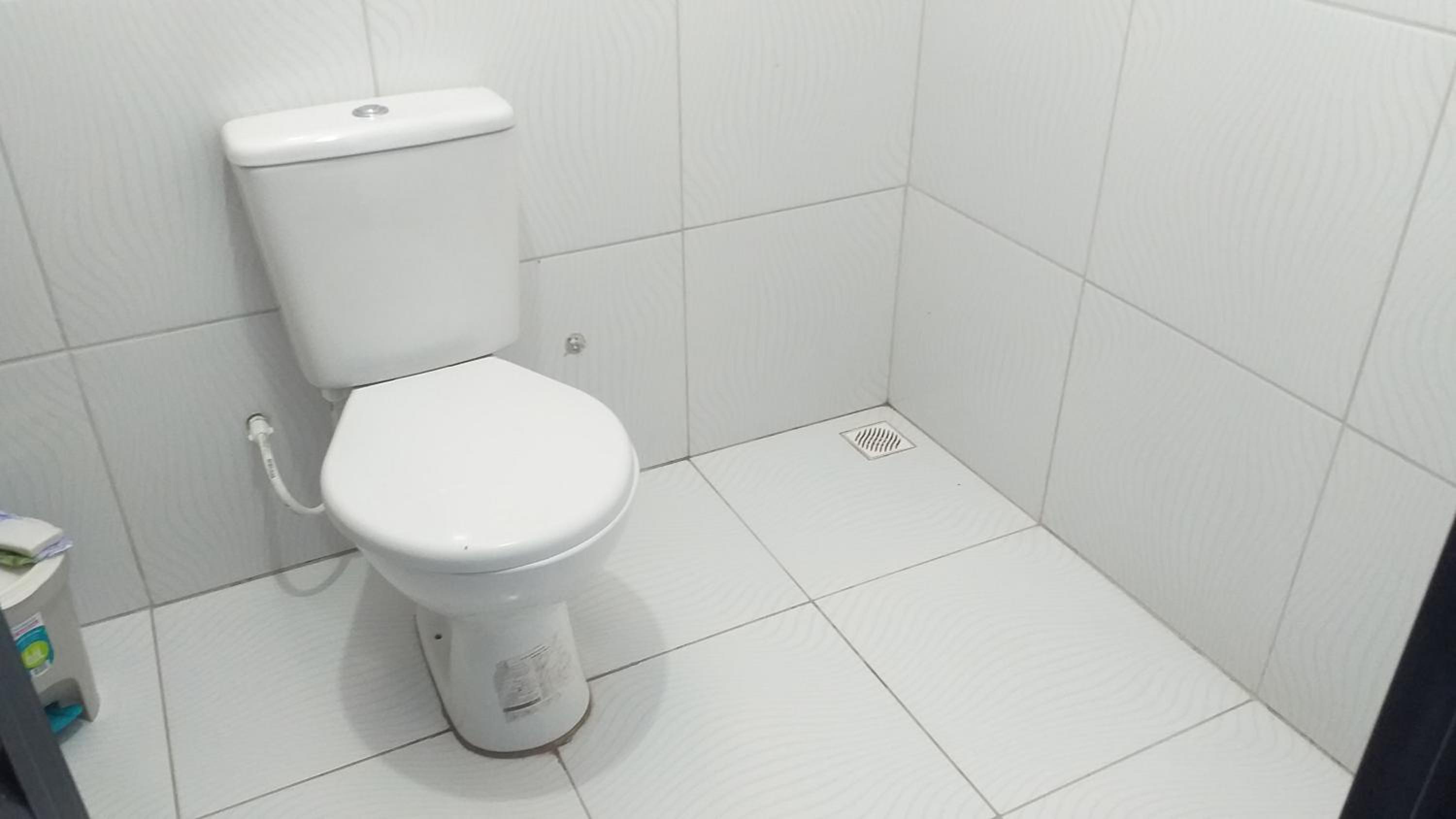 Family Room with Private Bathroom - Photo 7