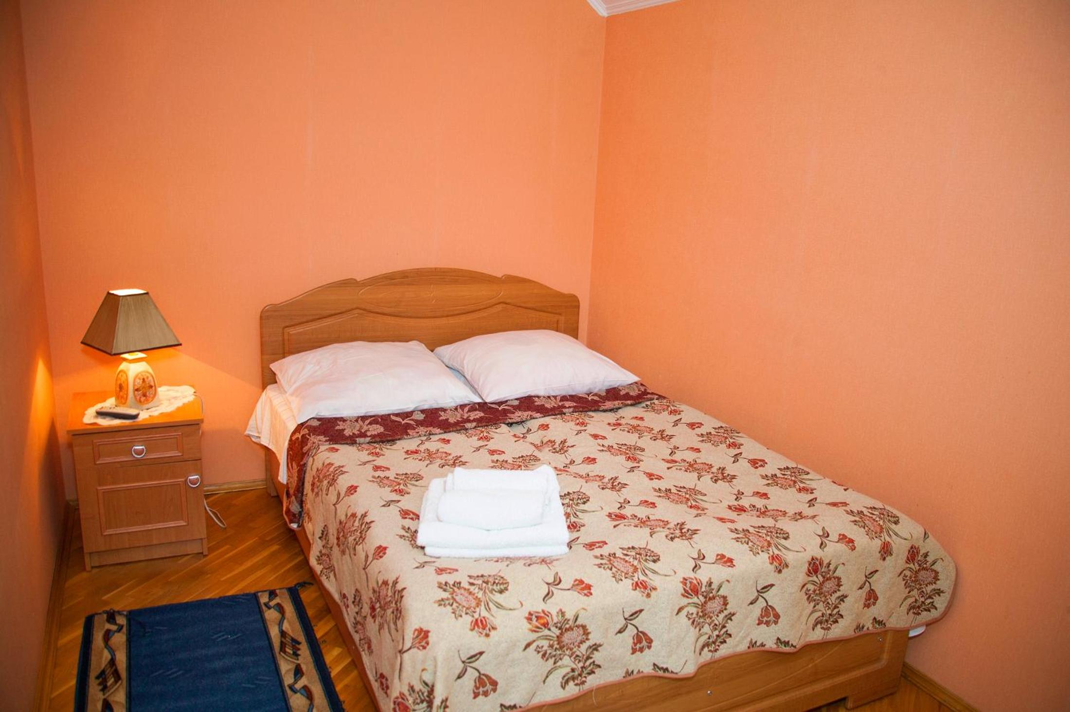 Standard Double Room with Shared Bathroom photo 1