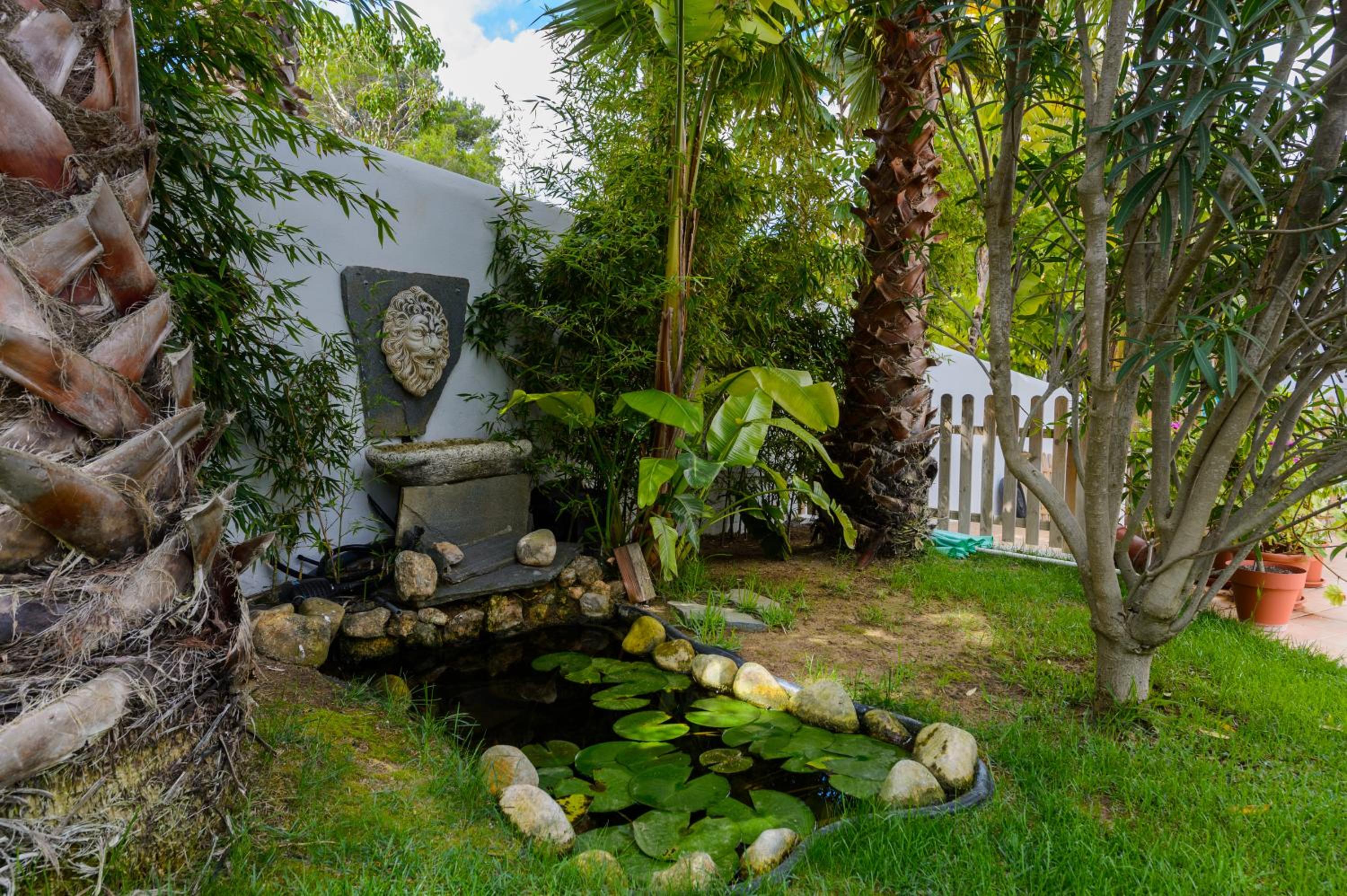 Villa with Private Pool photo 2