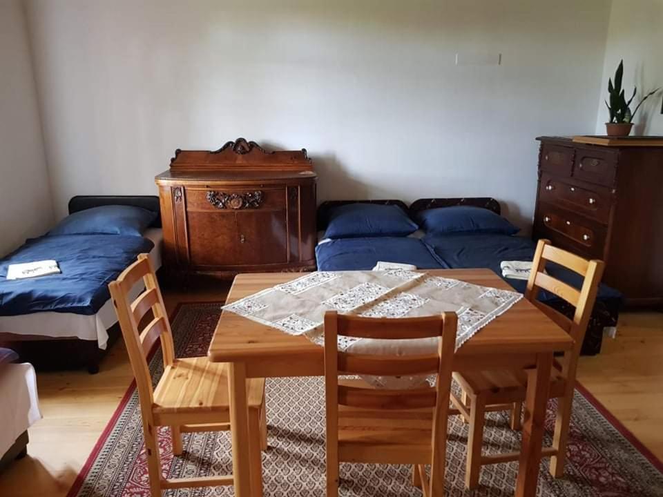Three-Bedroom House - Photo 11
