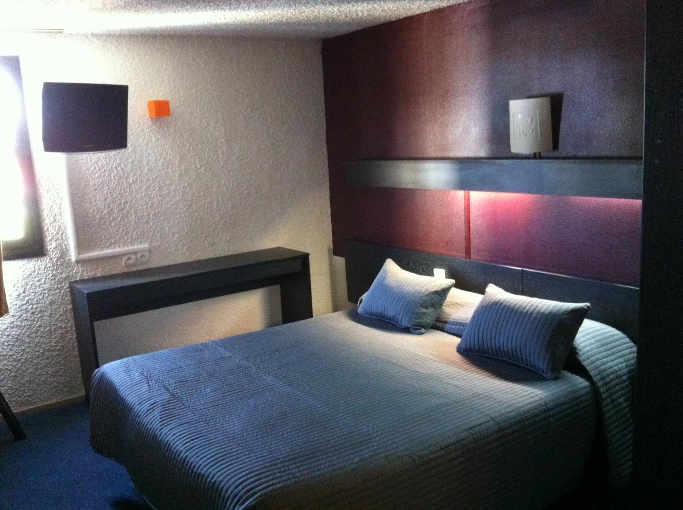 Standard Double Room - Photo 1