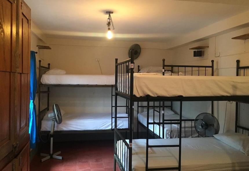 Bed in 8-Bed Mixed Dormitory Room photo 2