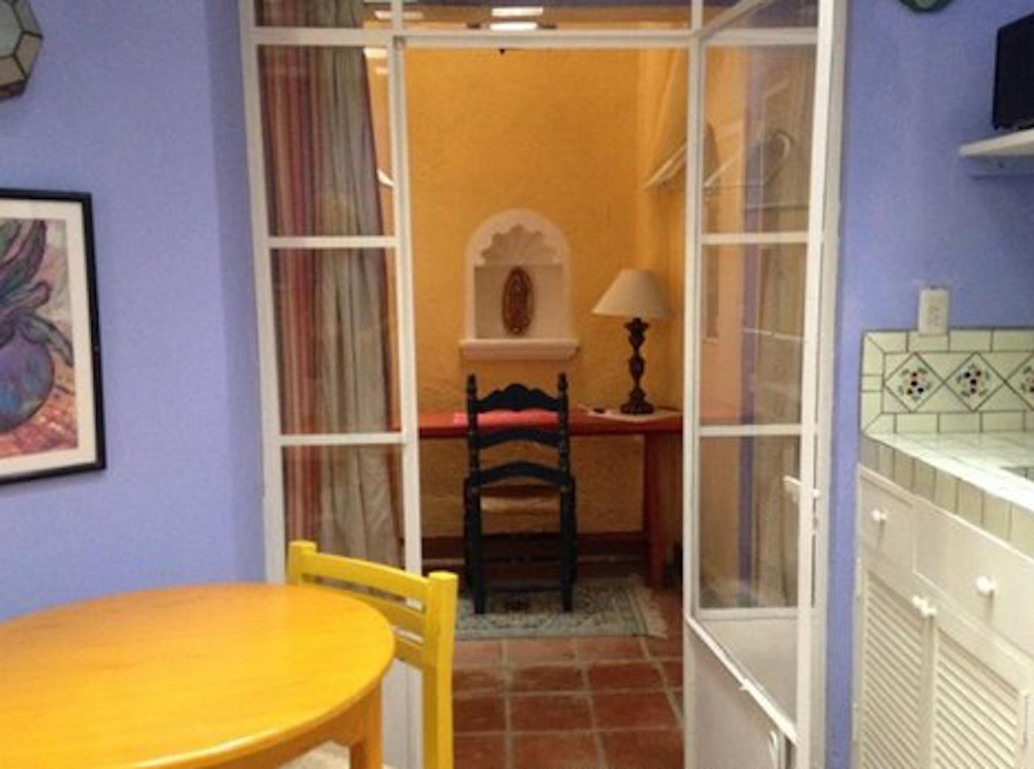 Deluxe Queen Room - Photo 28
