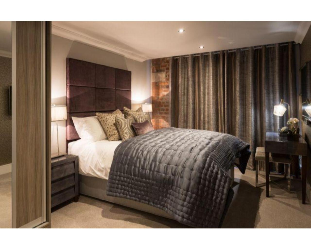 One-Bedroom Apartment with River View