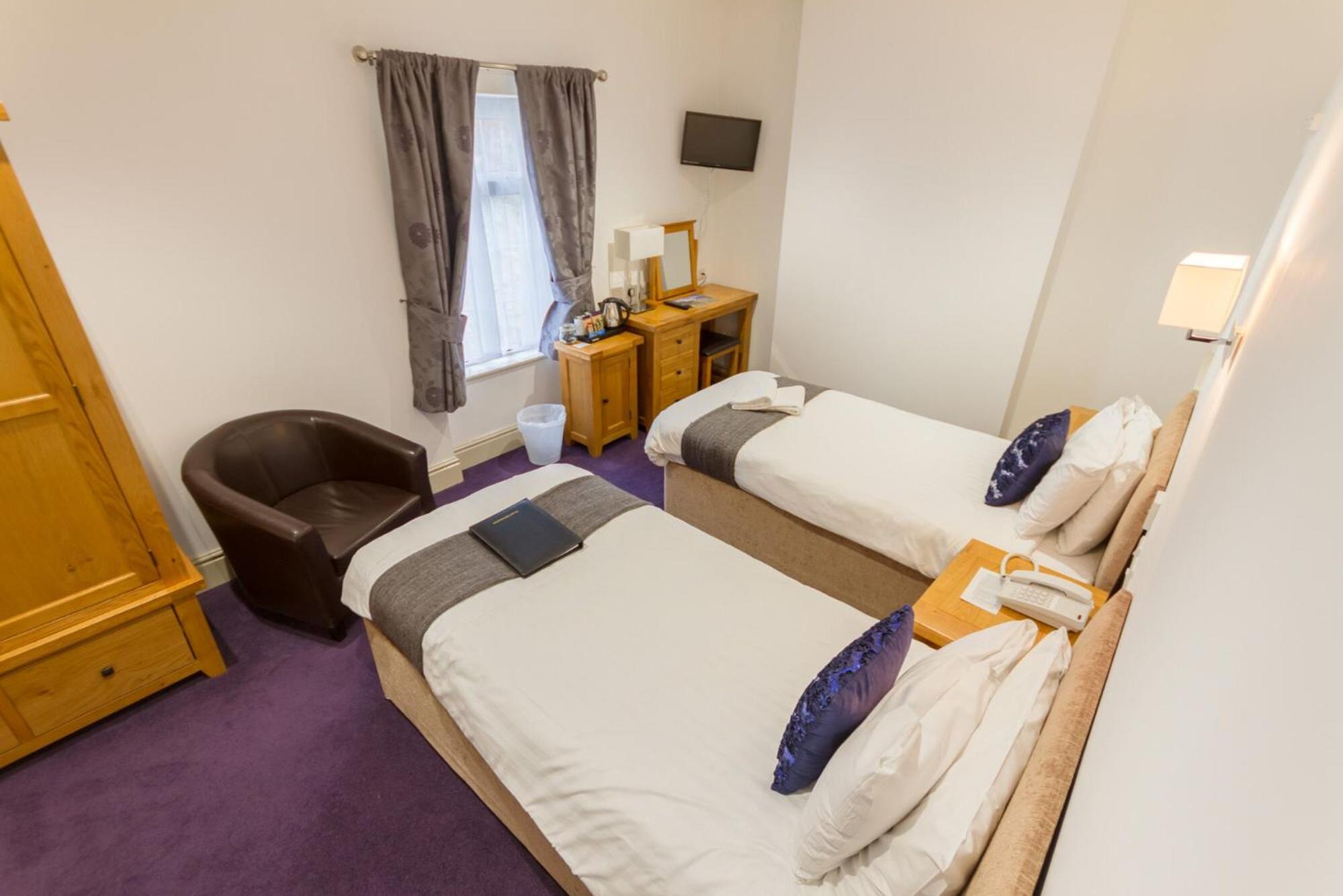 Twin Room