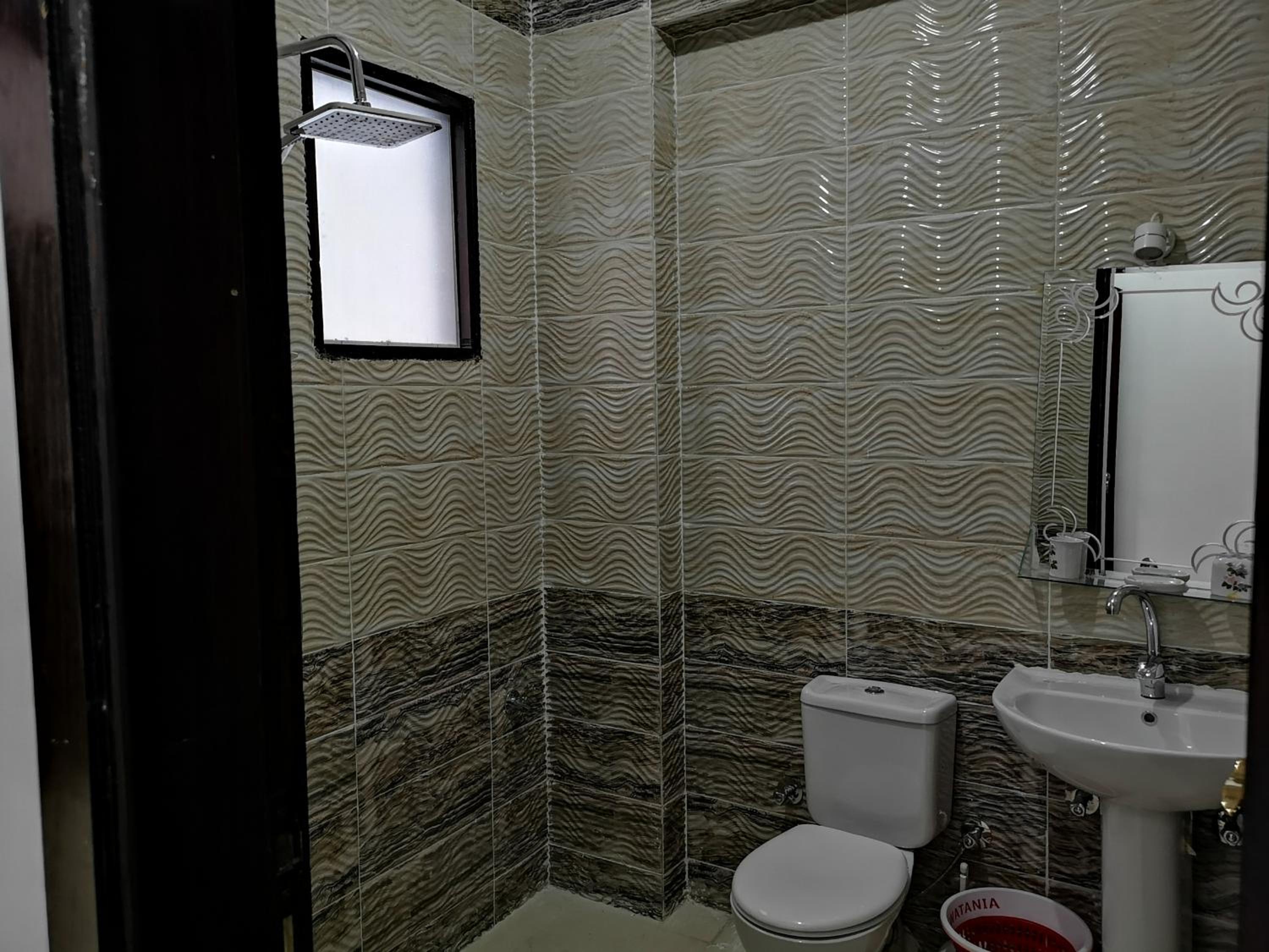 Studio Apartment photo 3