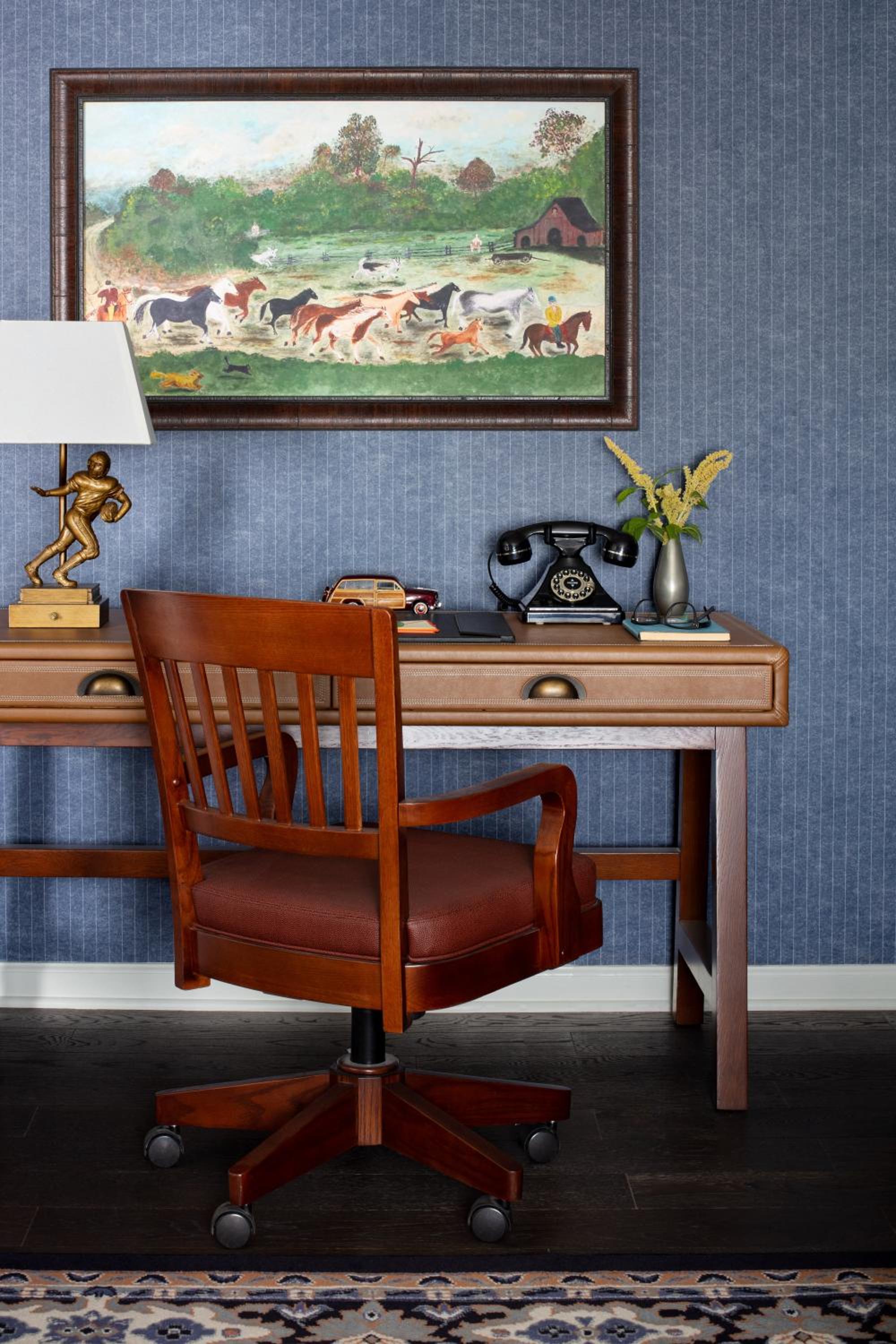 Graduate King Suite - Photo 5