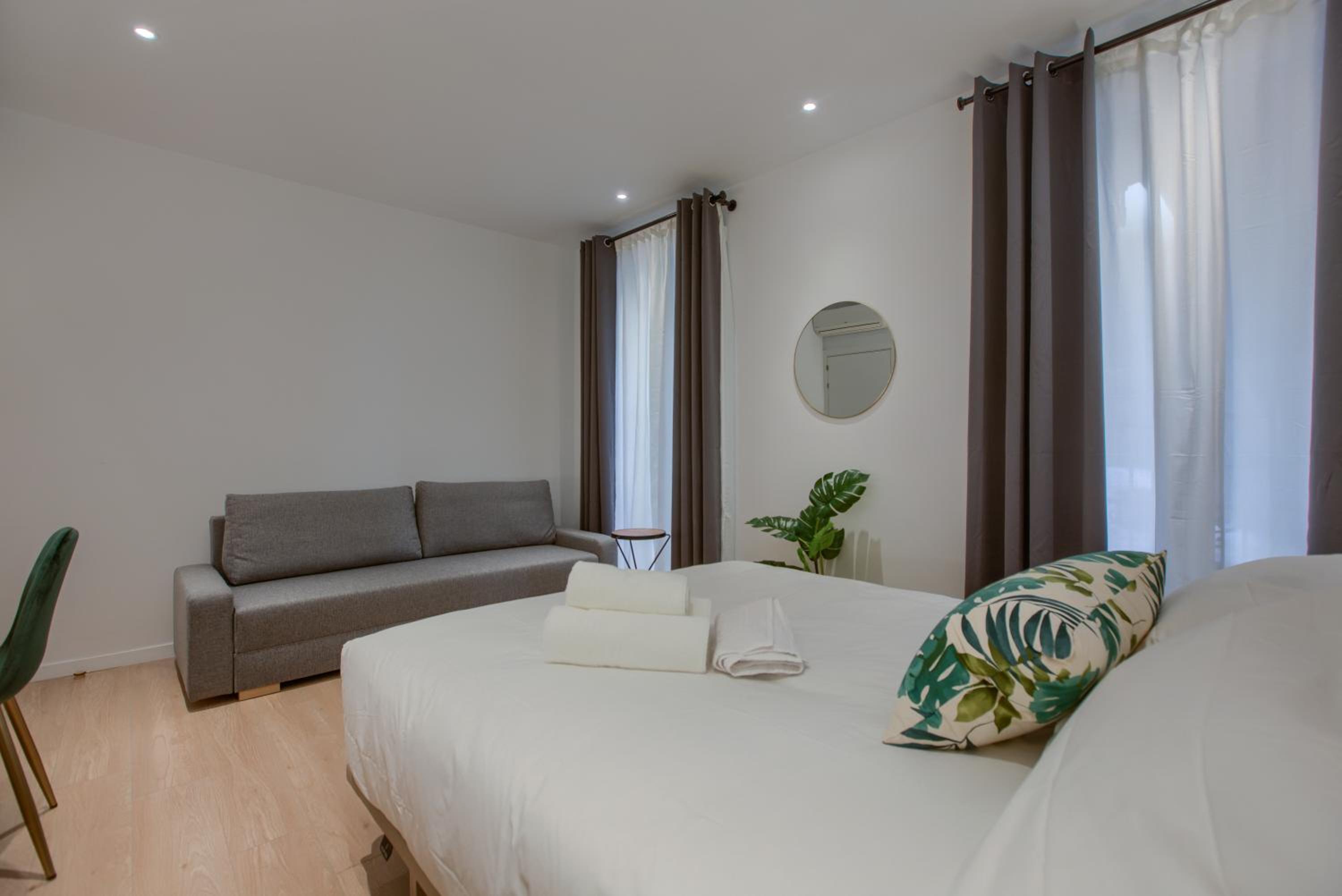 Business Deluxe Room photo 2